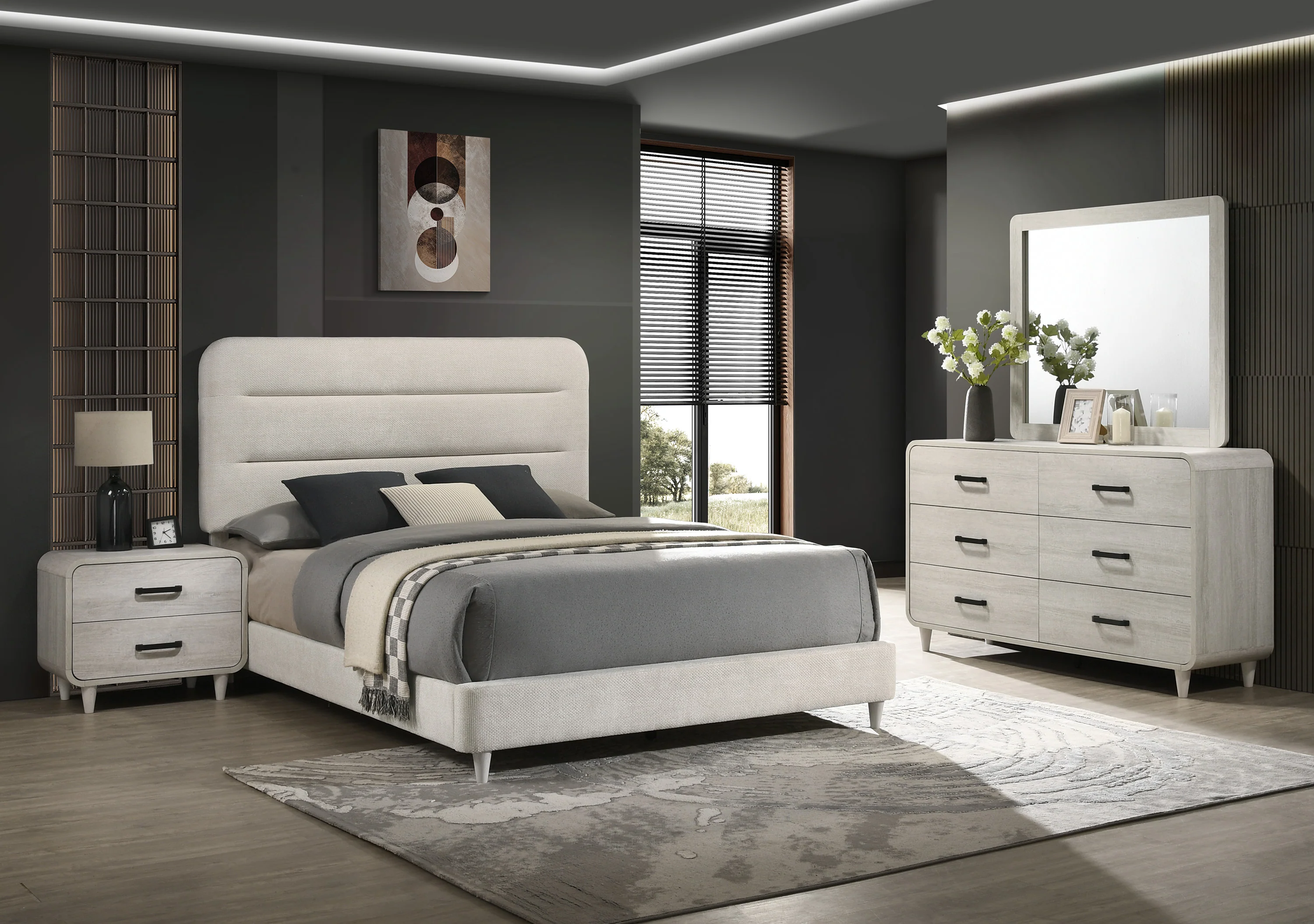 Nyomi 5pc Bedroom Set