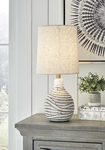 Aleela Table Lamp - Image 3