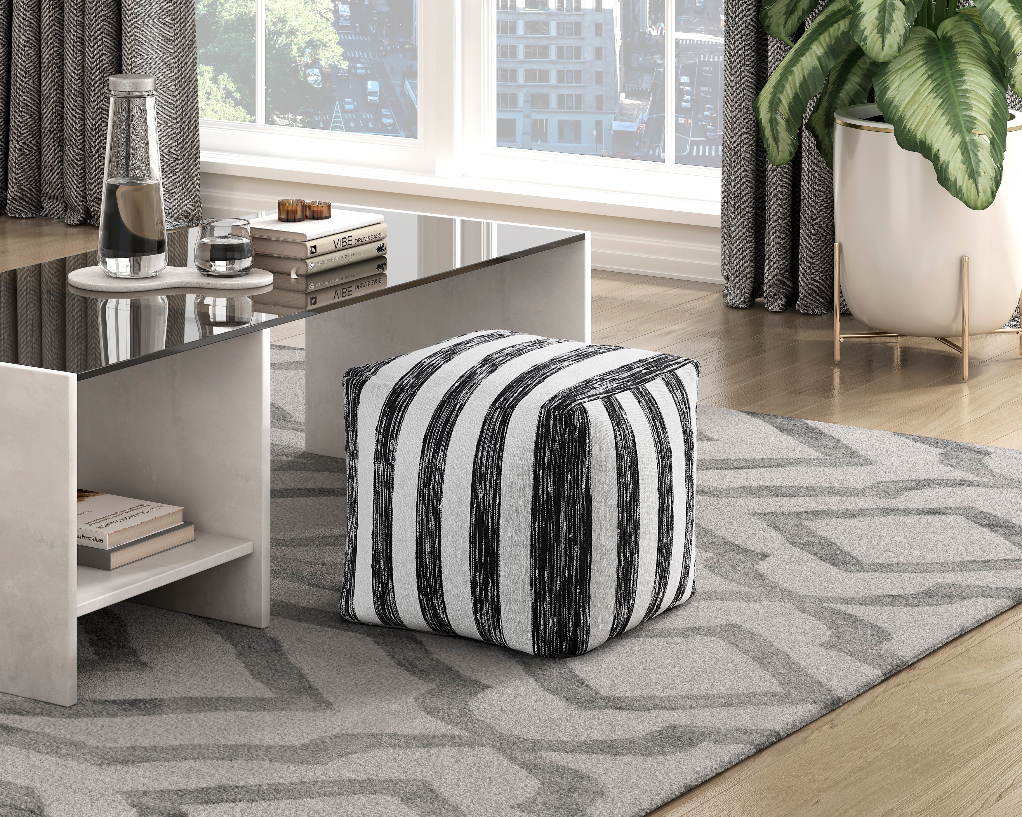 Avril Pouf in Black/White - P31015 - Image 3