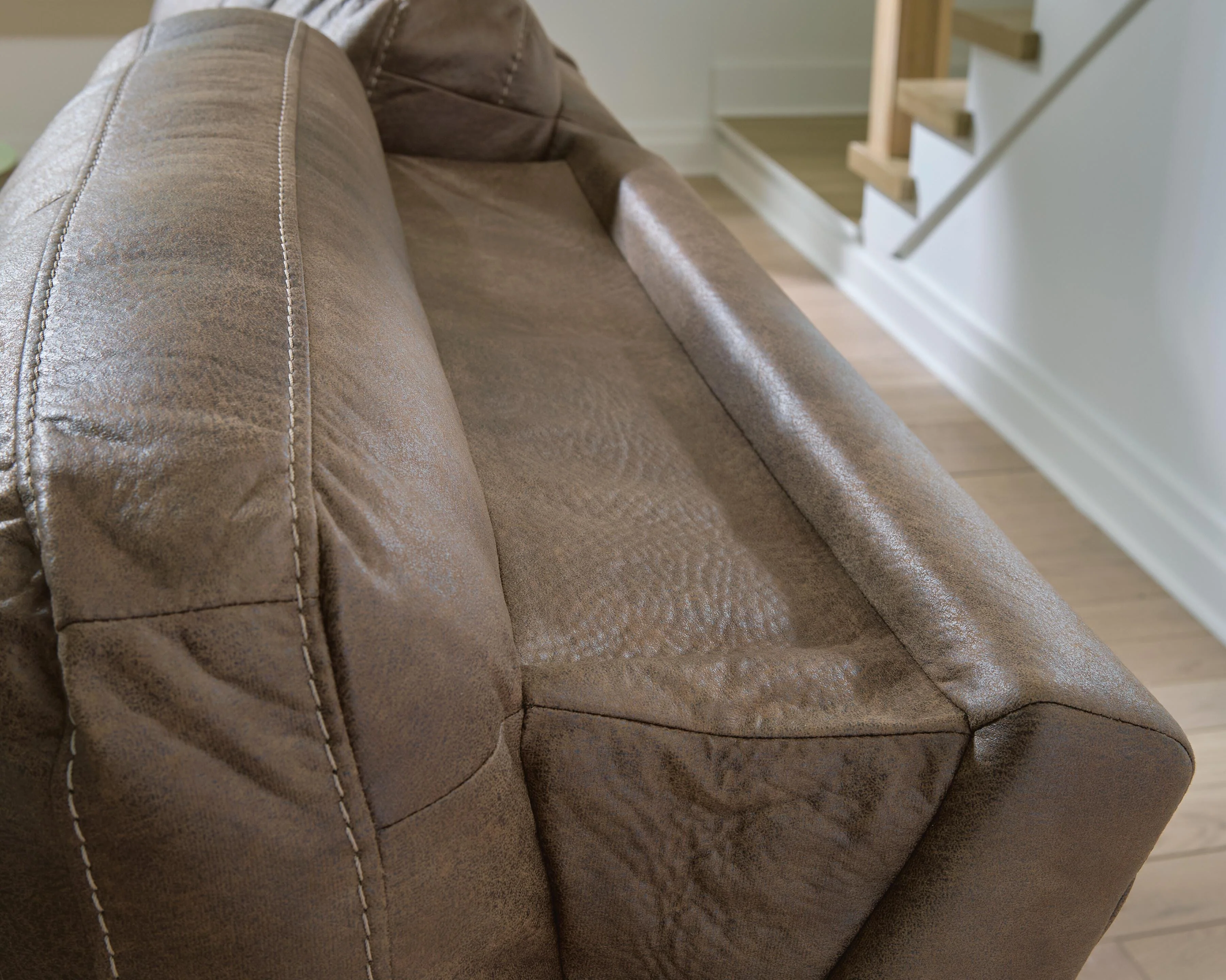 Beckley Place Reclining Living Room Set - Image 4
