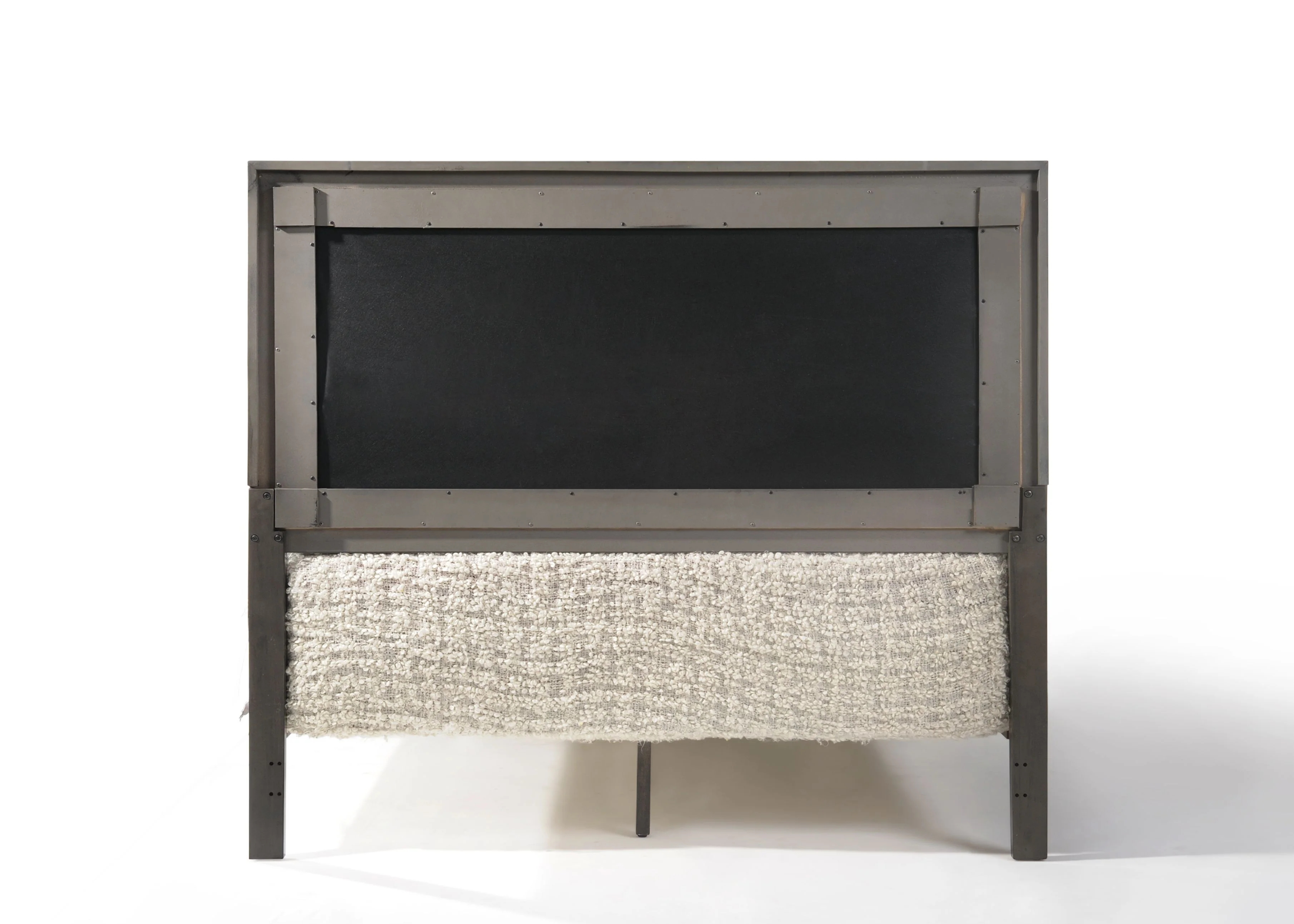 Carine II Eastern King Bed - Image 6