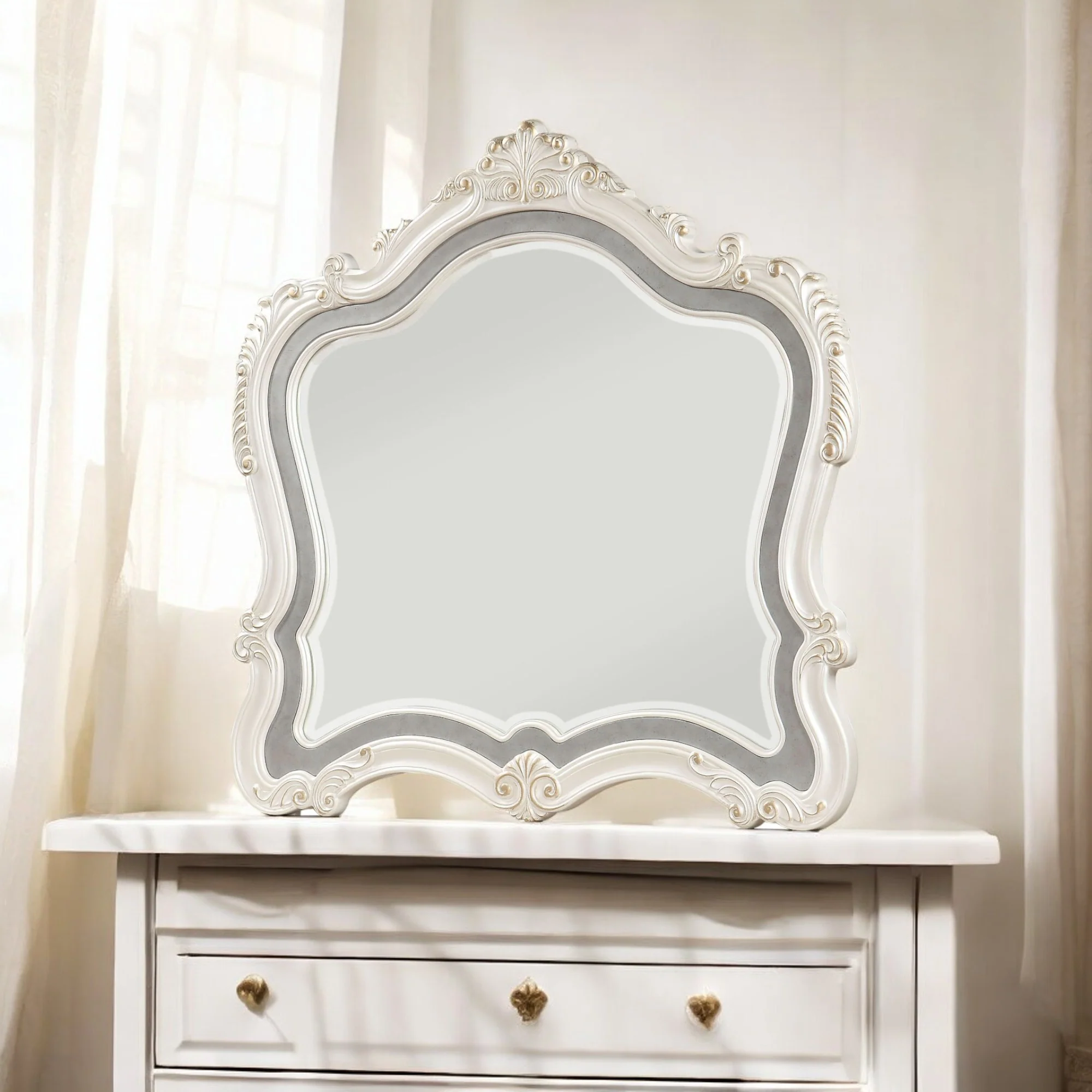 Chantelle Mirror - Image 5