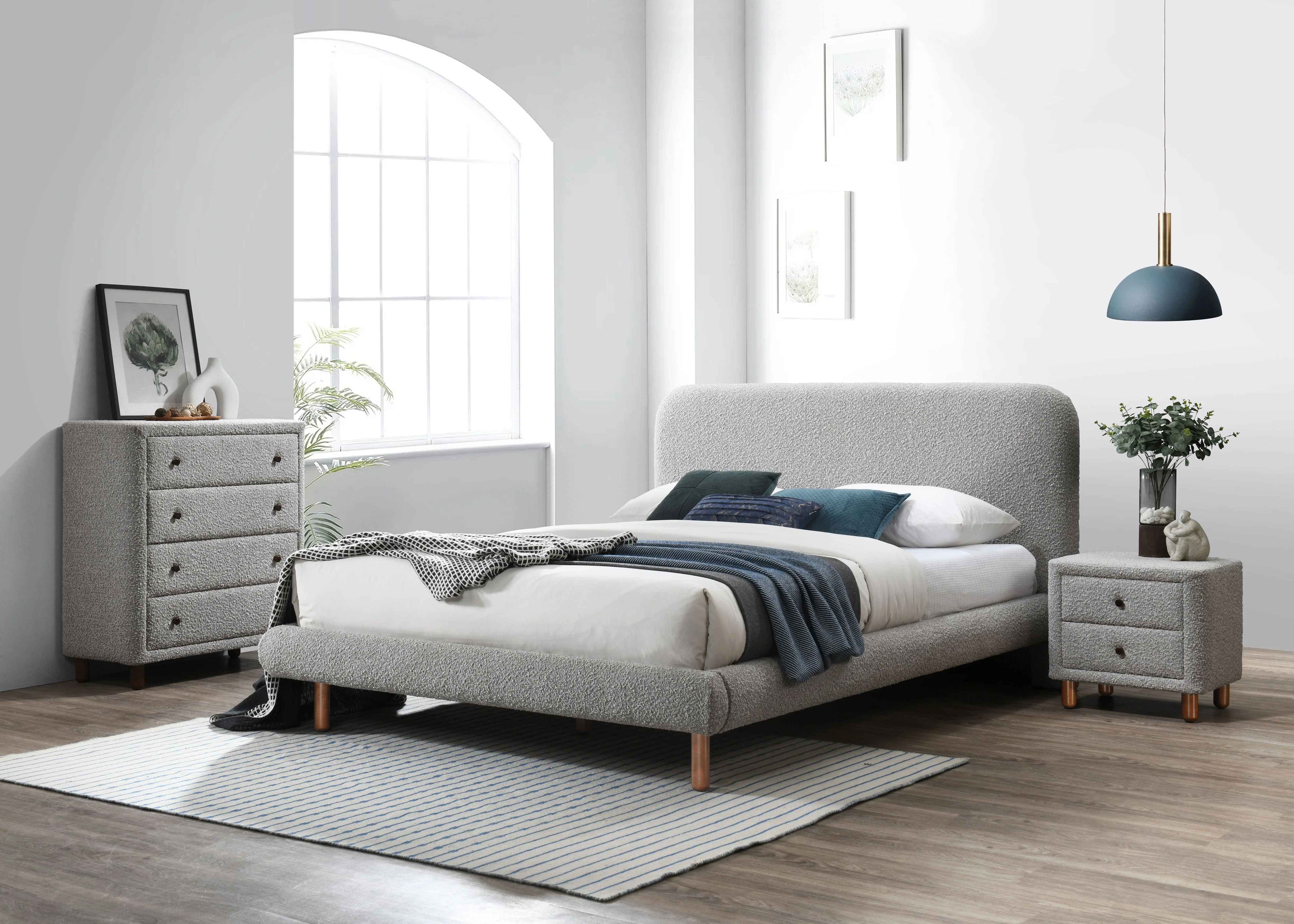 Cleo Eastern King Bed - Image 22