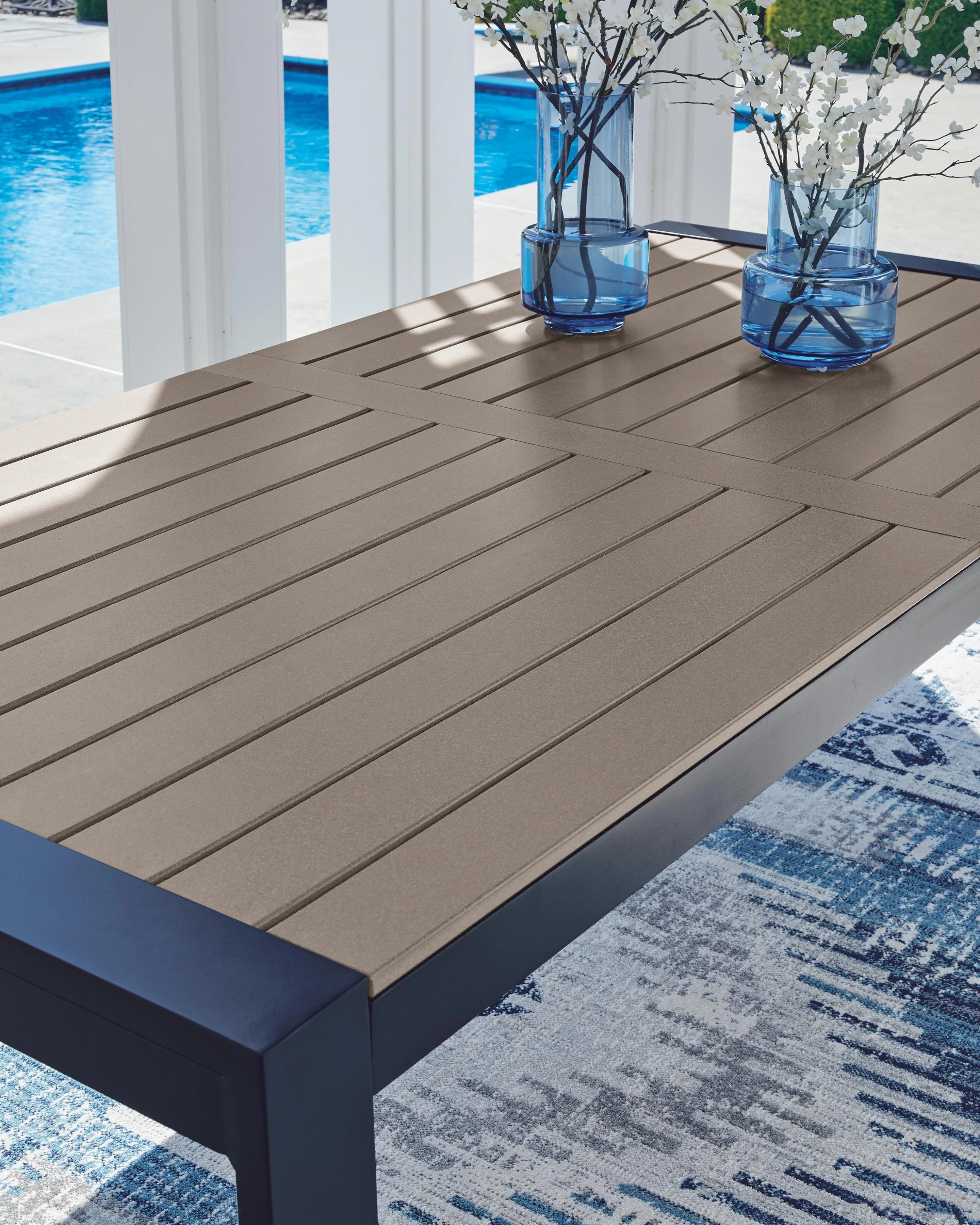 East Beach Outdoor Dining Set - Image 3