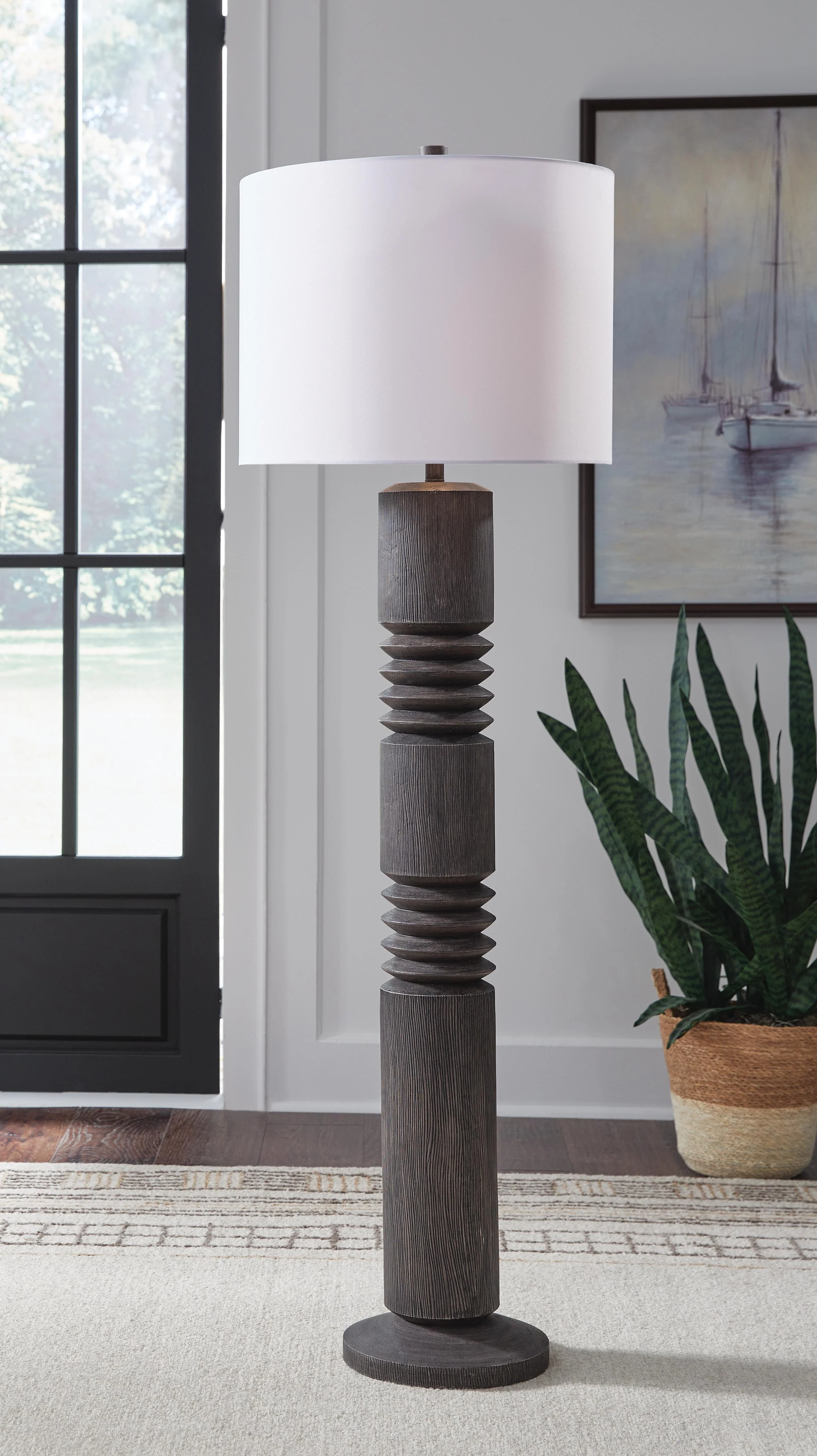 Fainwell Floor Lamp - Image 2
