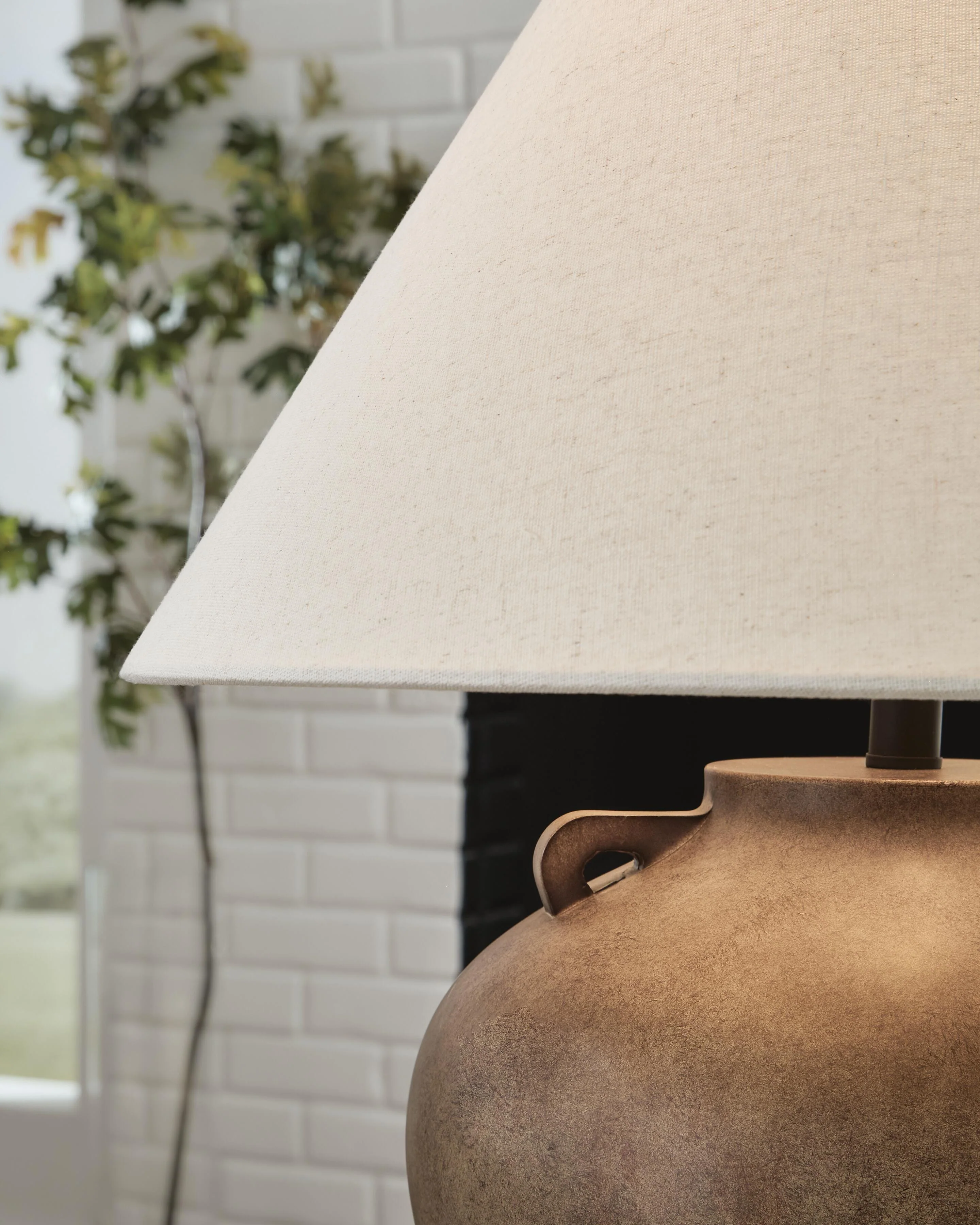 Ferrilby Table Lamp - Image 5