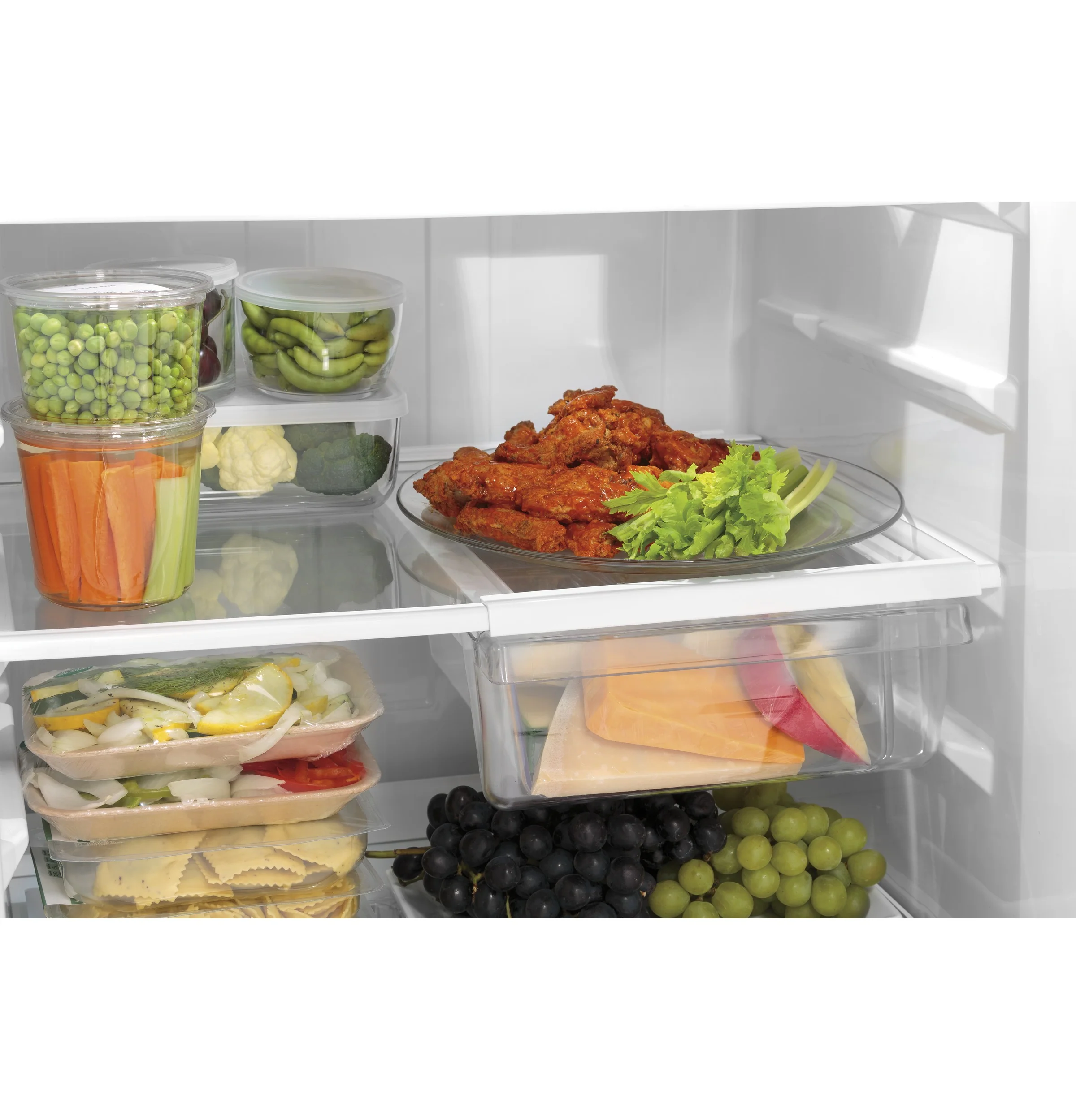 GE® ENERGY STAR® 16.6 Cu. Ft. Top-Freezer Refrigerator GTE17GSNRSS - Image 5