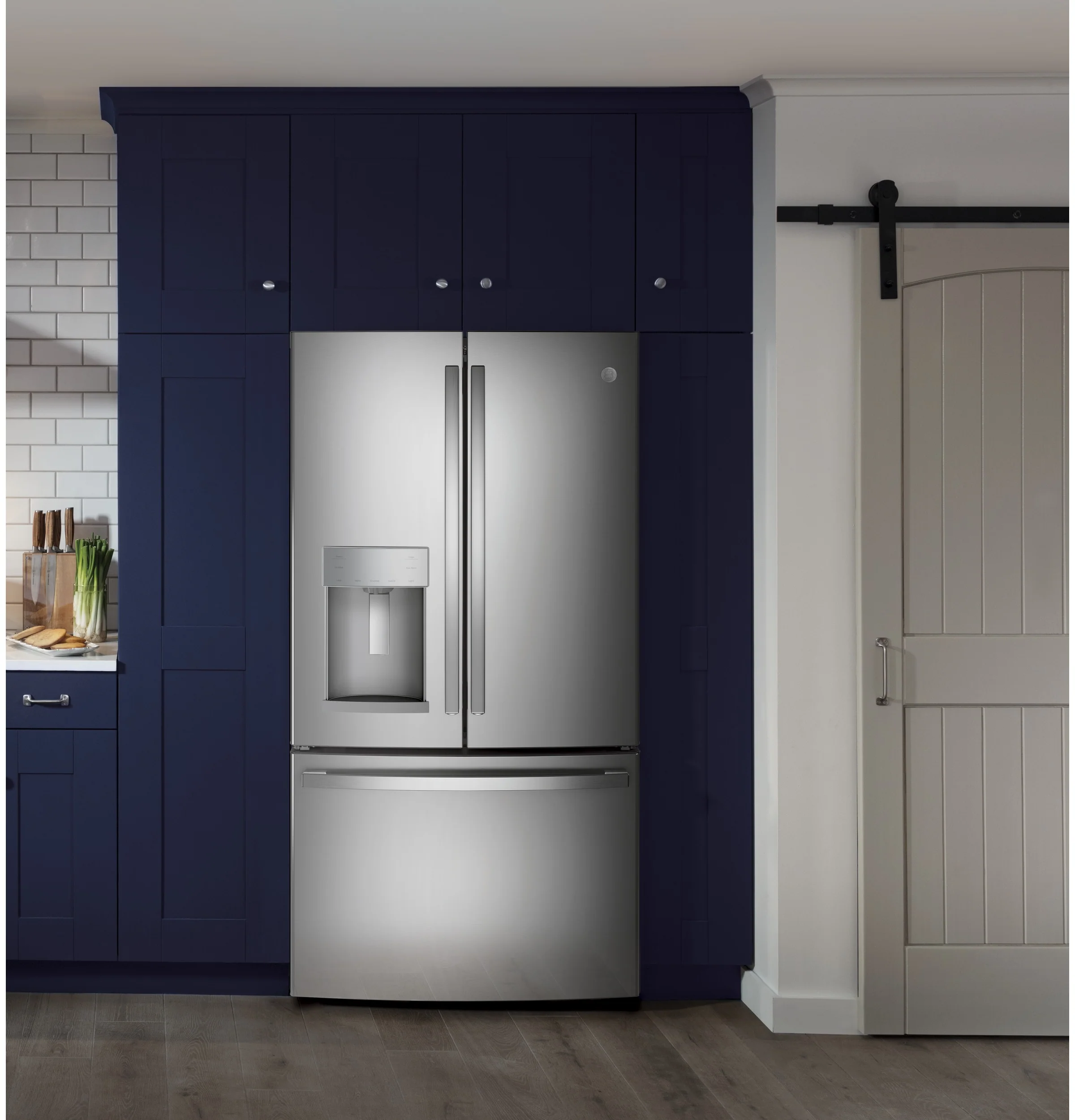 GE® ENERGY STAR® 24.7 Cu. Ft. French-Door Refrigerator GNE25JYKFS - Image 4