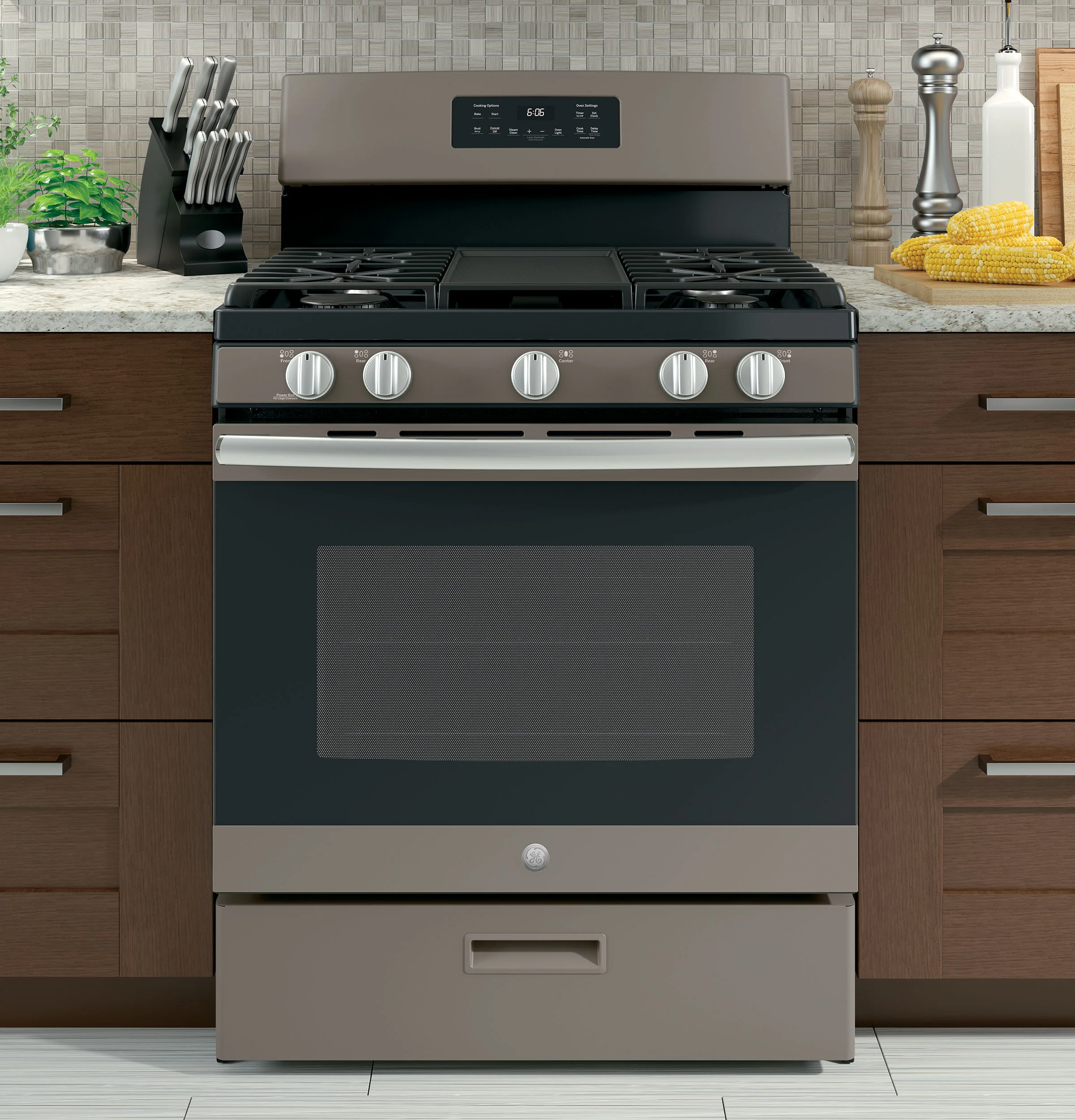 GE 30" Slate Free Standing Gas Range JGBS66EEKES - Image 5