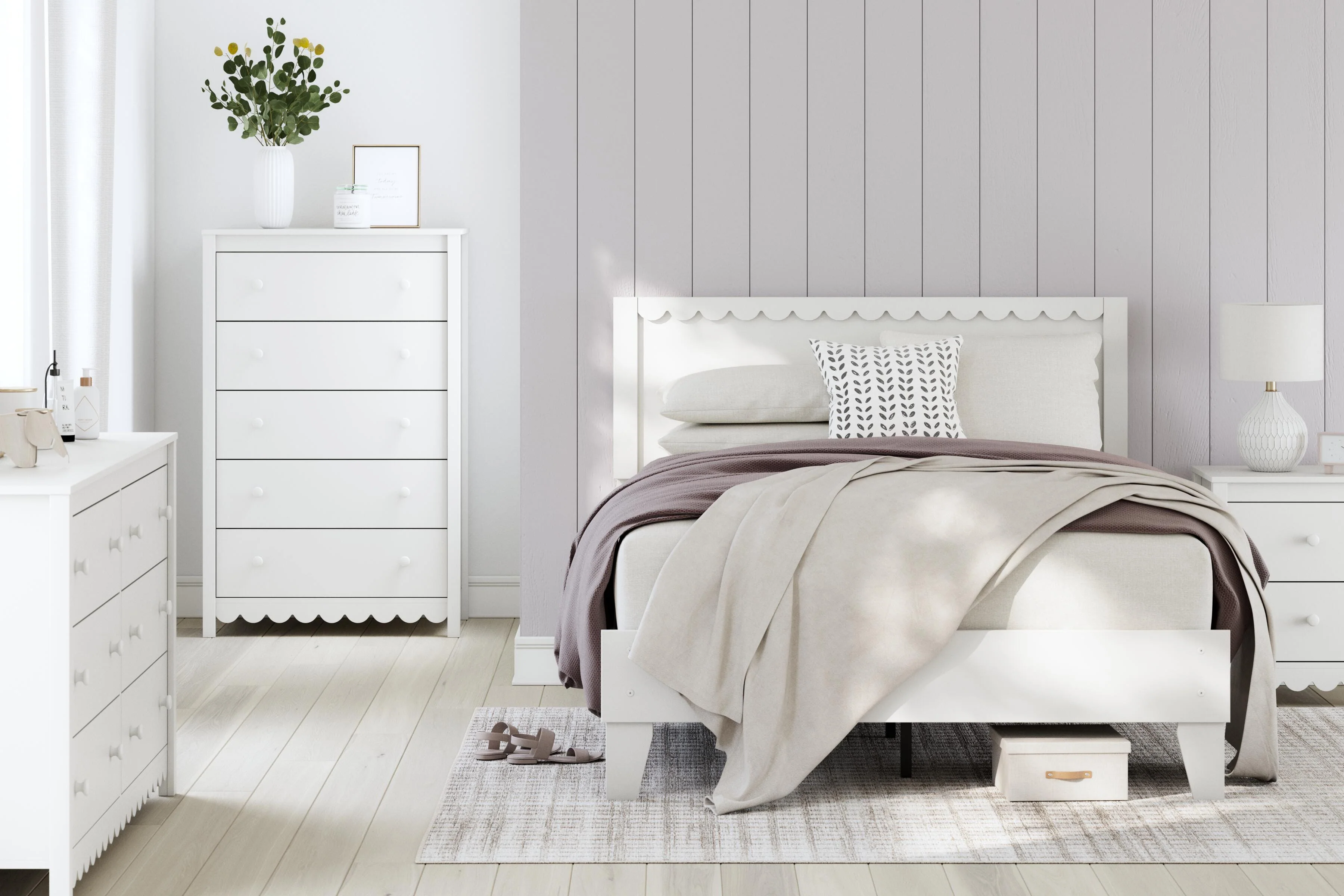 Hallityn Chest of Drawers - Image 13