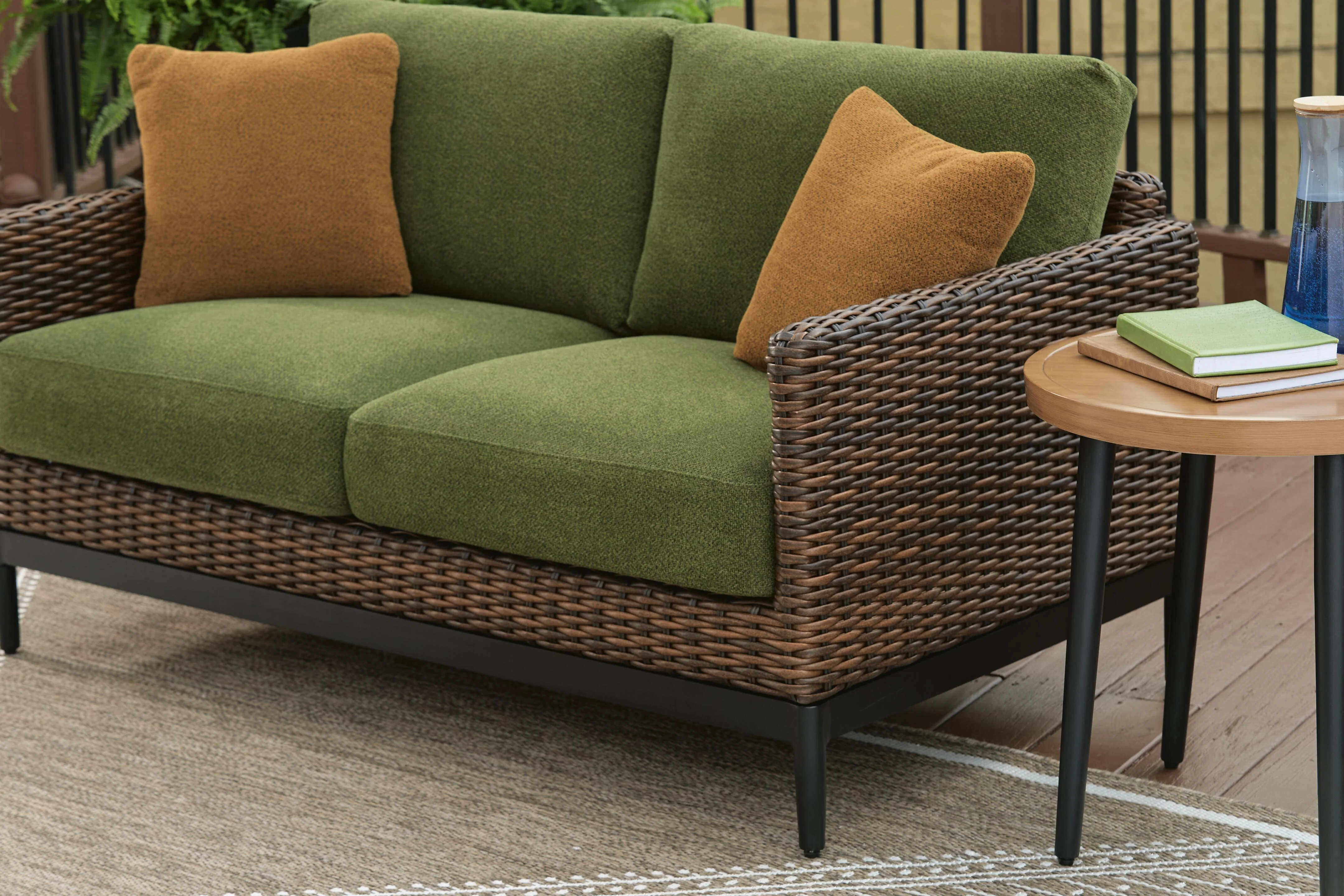 Horizon Hall Outdoor Loveseat with Cushion - Image 6