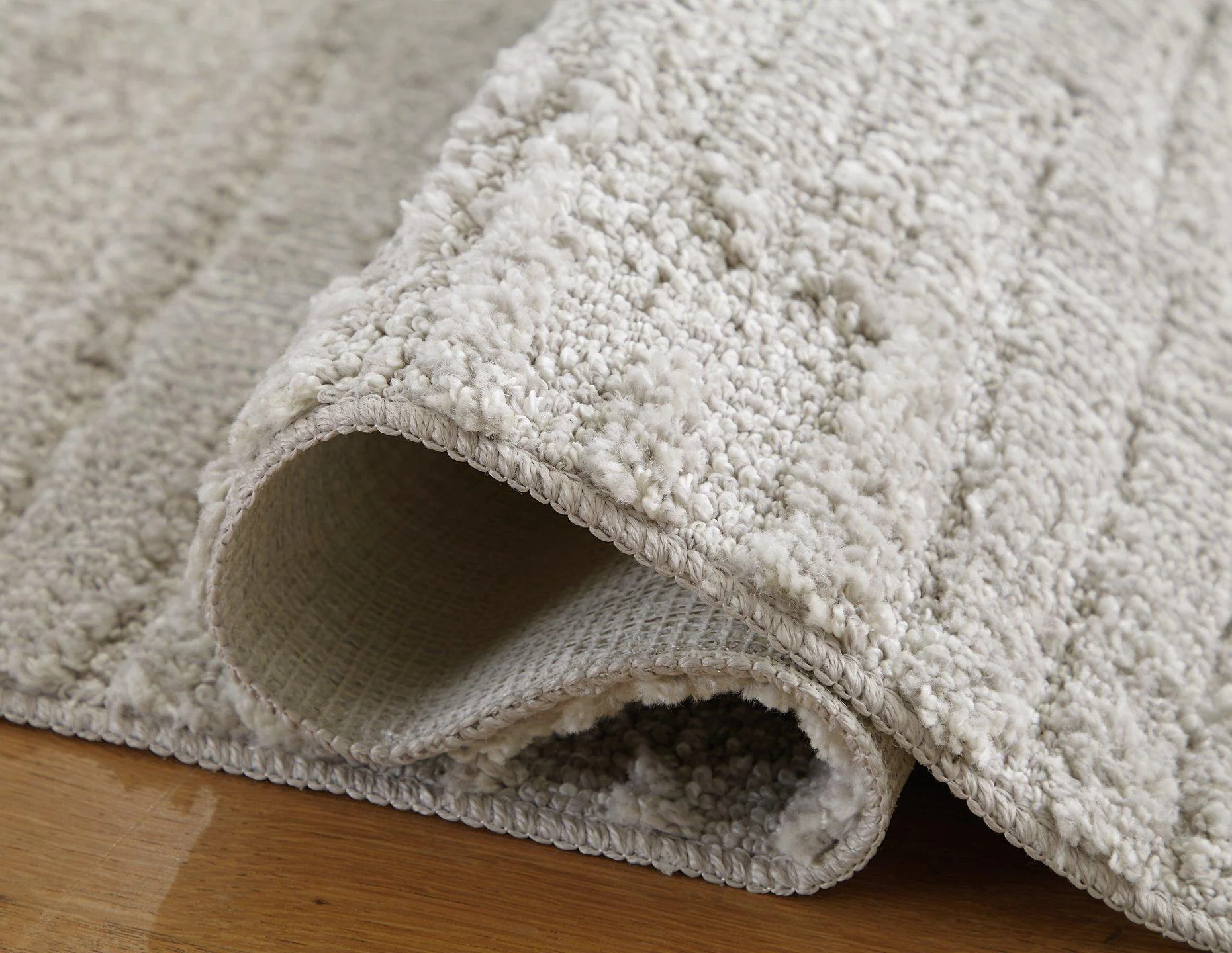 Ivygail 7'5" x 9'6" Rug - Image 6