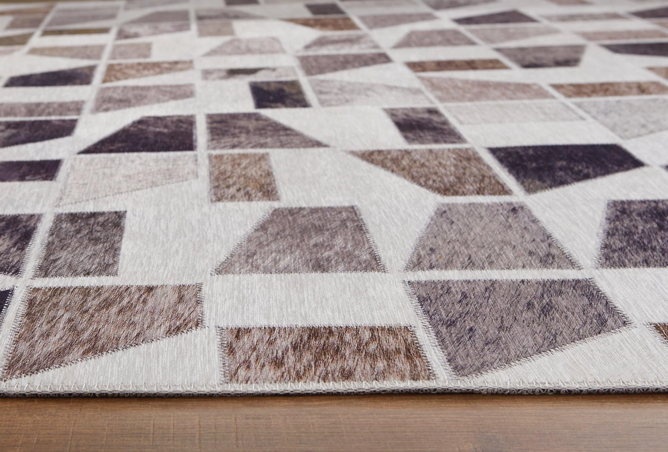 Jettner 7'10" x 10' Rug - Image 5