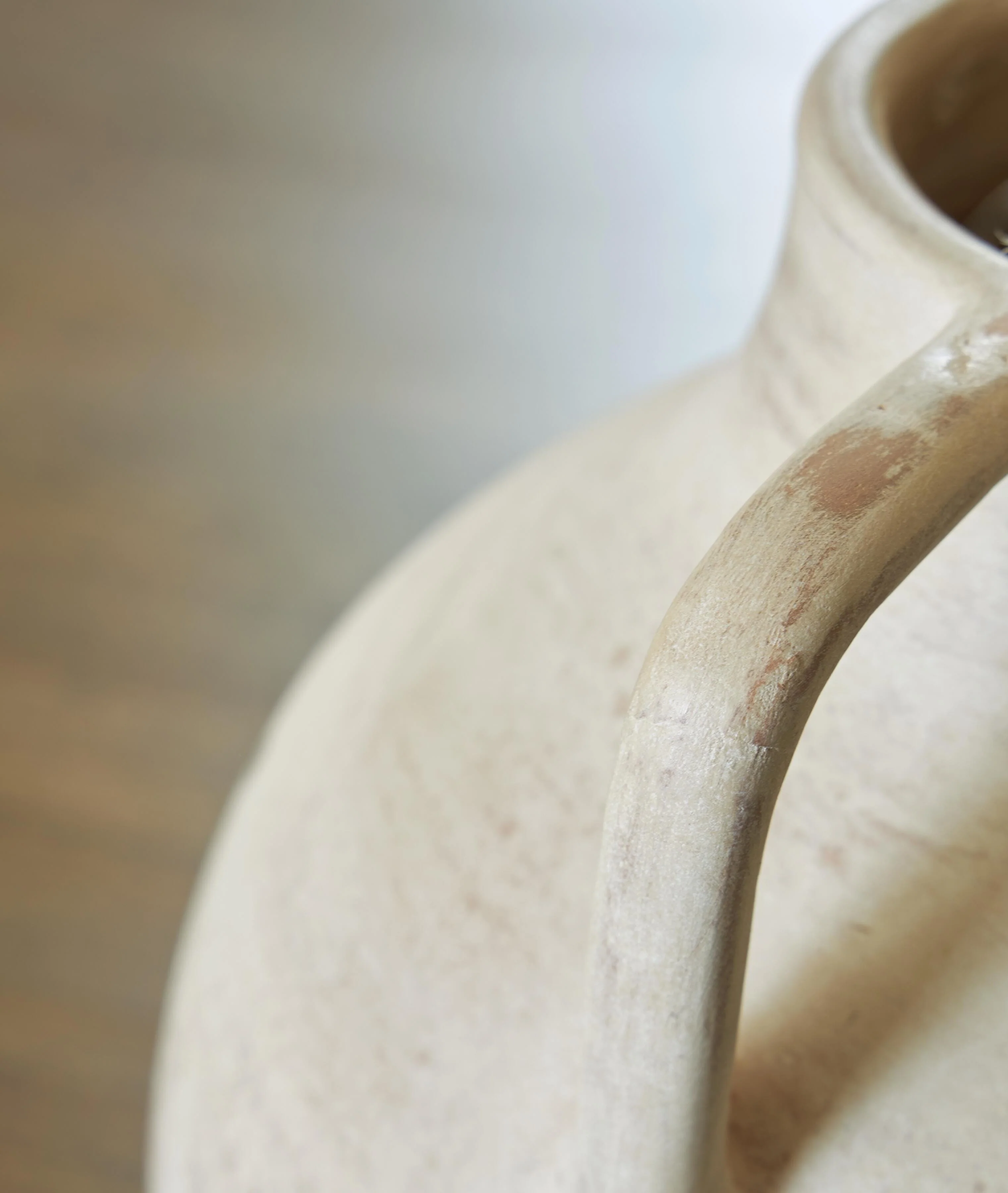 Justy Vase - Image 12