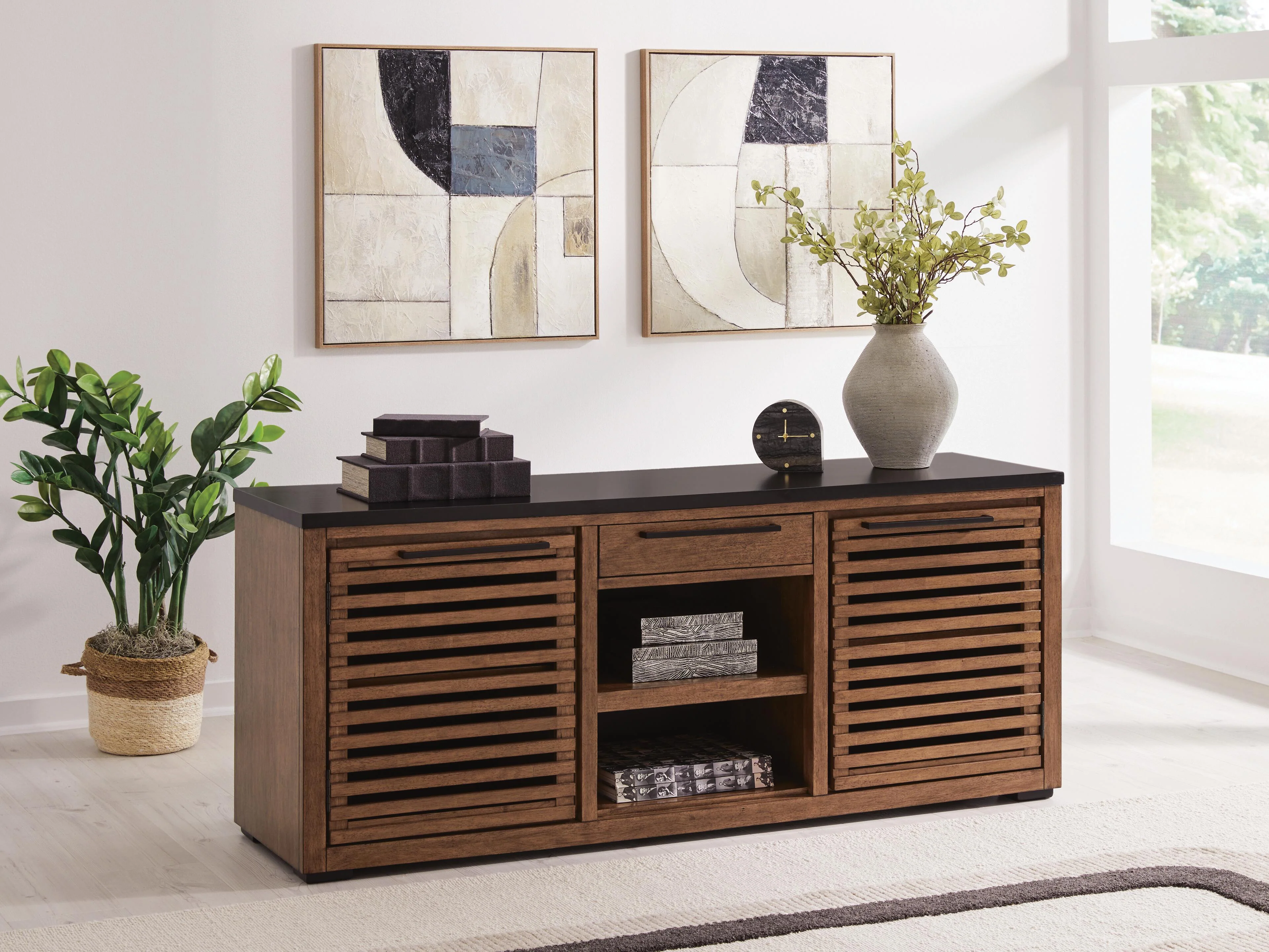 Kallari Credenza - Image 2