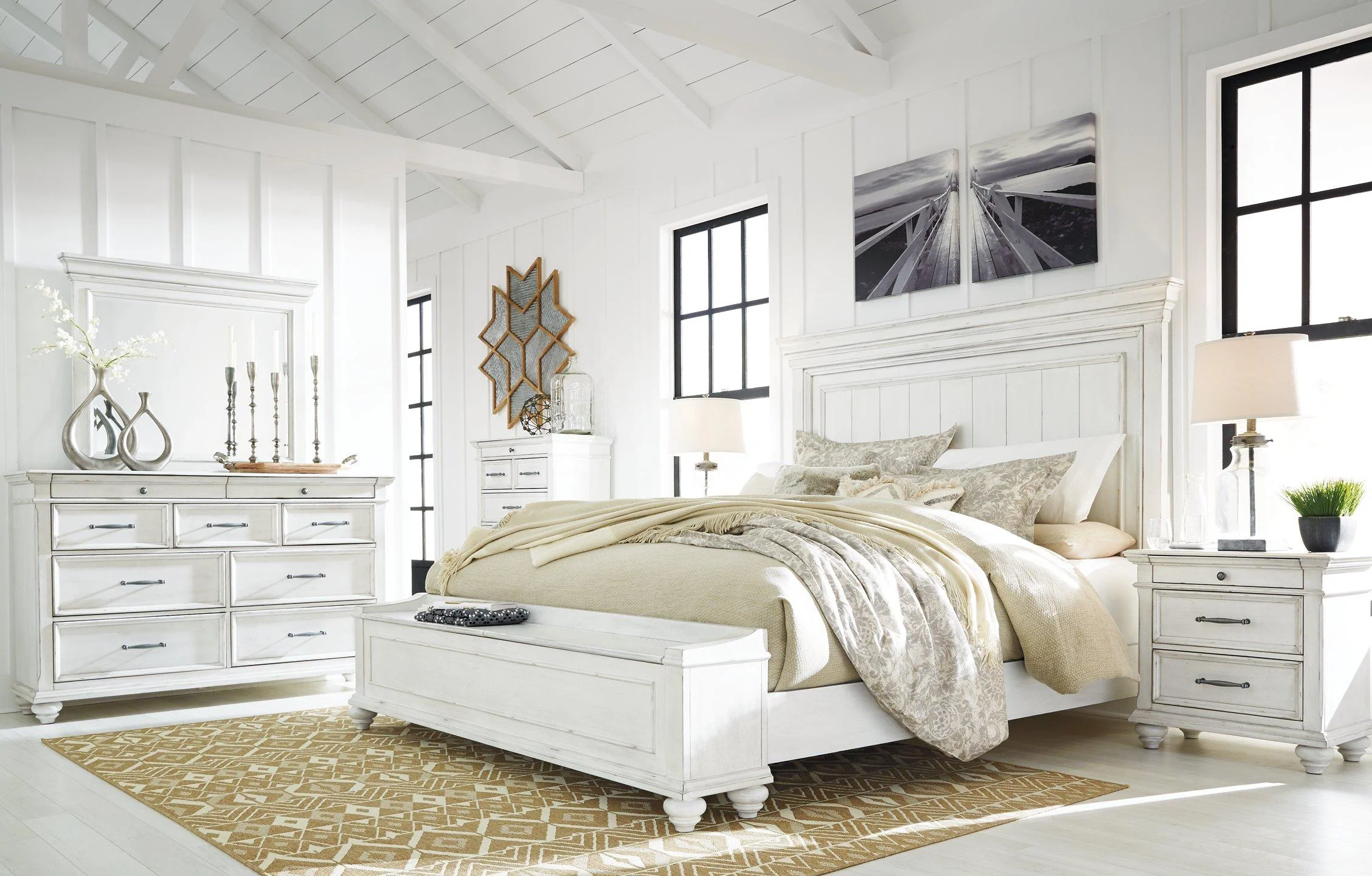 Kanwyn Bed with Storage Bench - Image 12