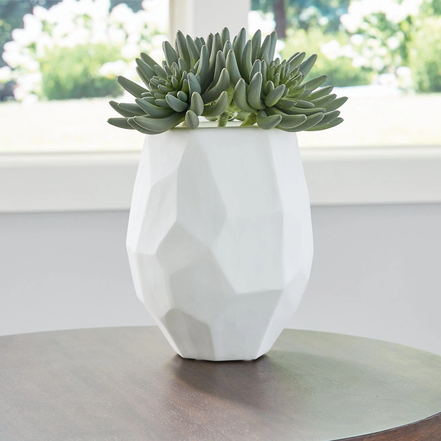Karenton Vase - Image 8