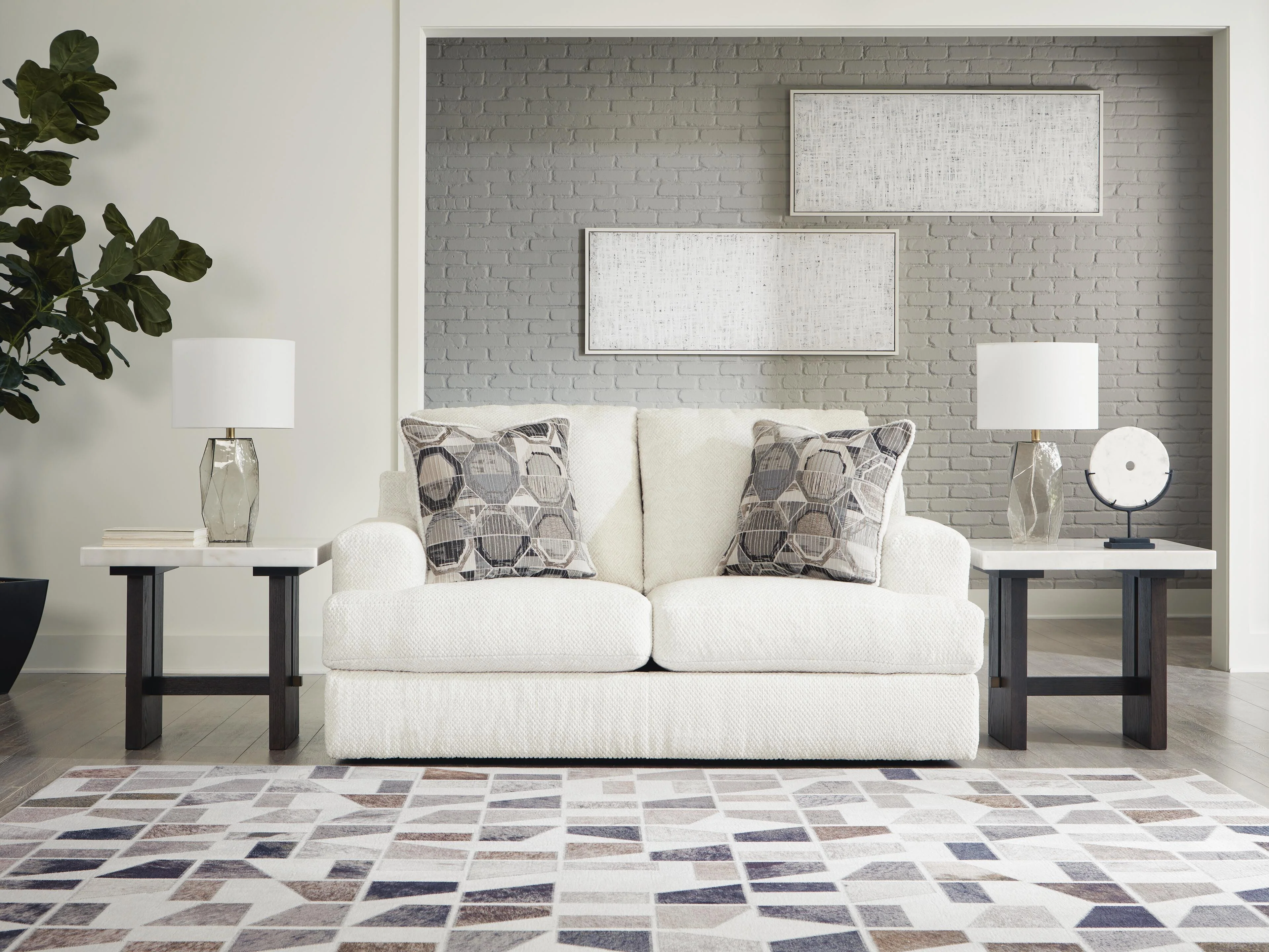 Karinne Loveseat - Image 2