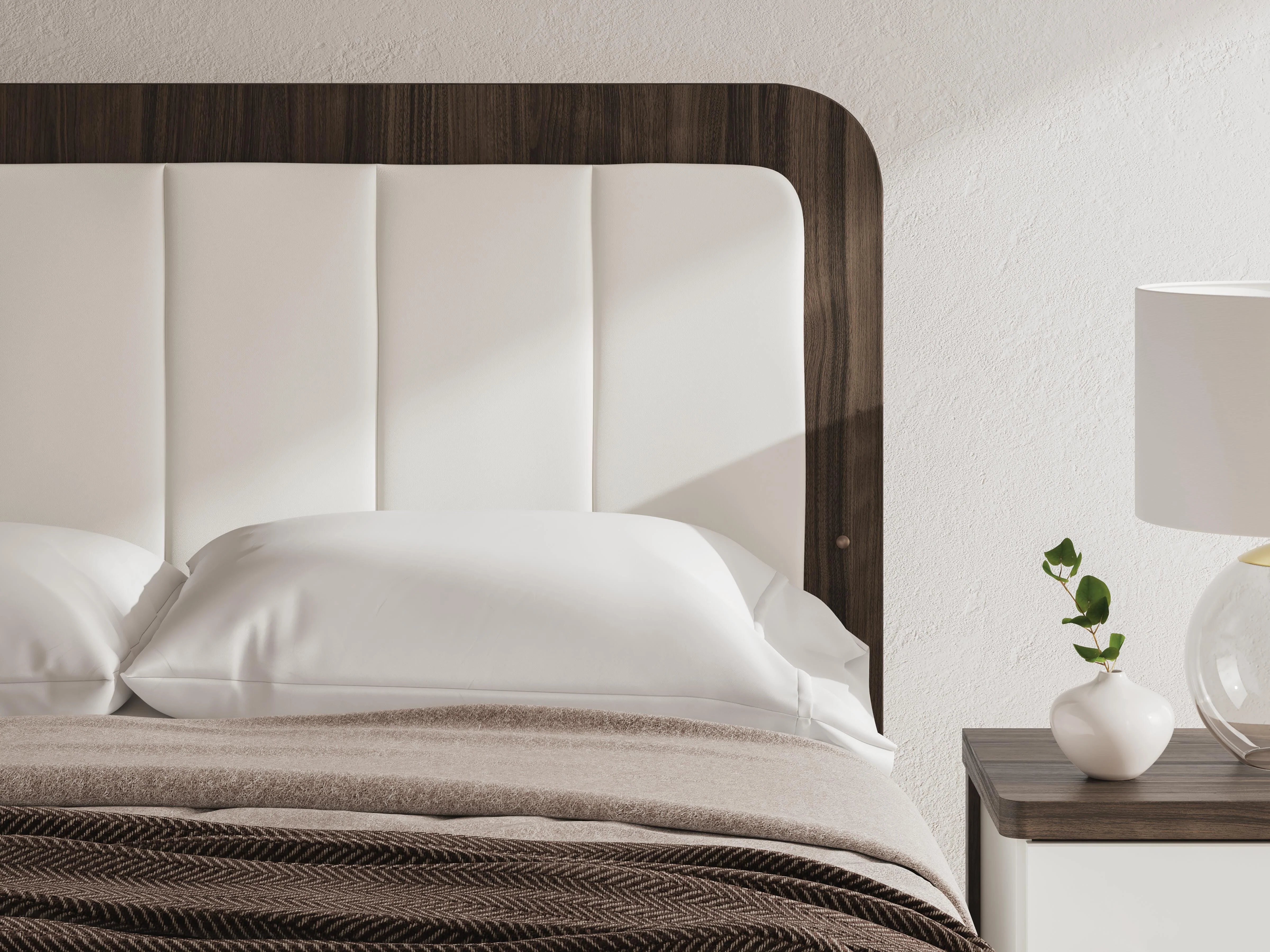 Kendanport Upholstered Bed - Image 10