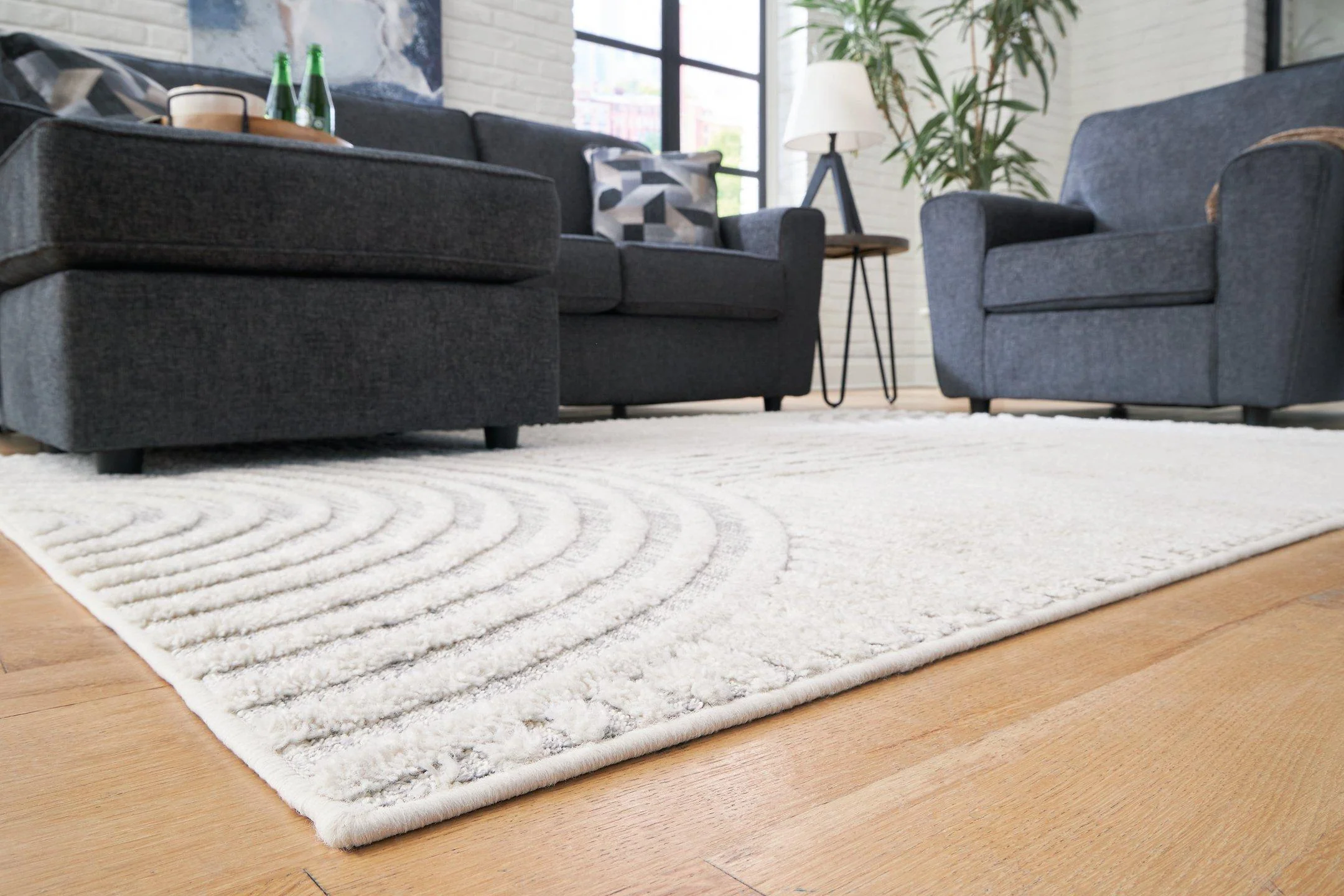 Lambworth 7'10" x 10' Rug - Image 5