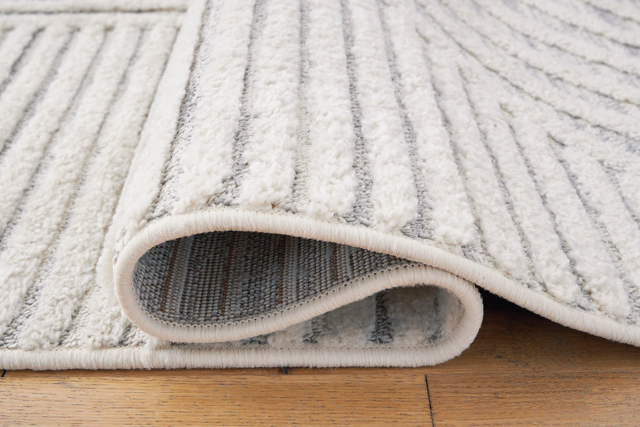Lambworth 7'10" x 10' Rug - Image 6