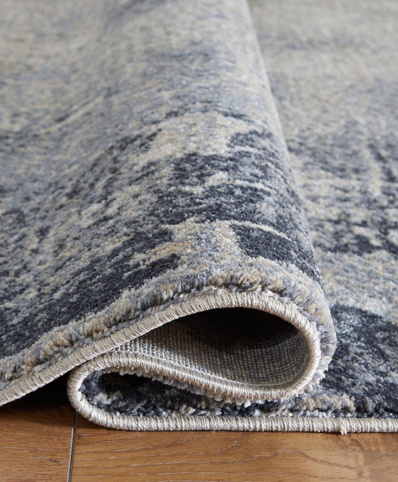 Langrich 5'3" x 7'3" Rug - Image 6