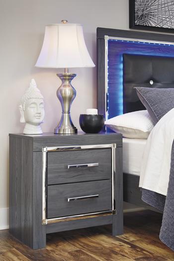 Lodanna Nightstand - Image 3