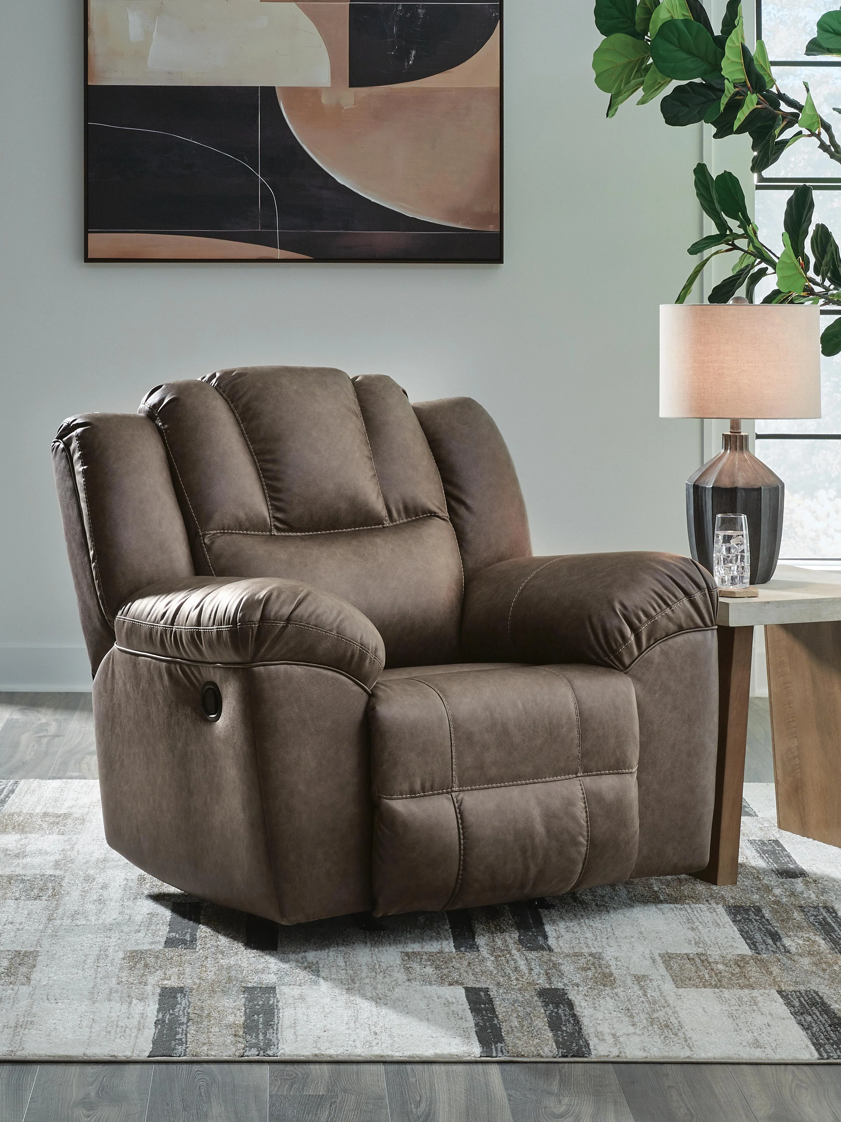 Lowilla Recliner - Image 2