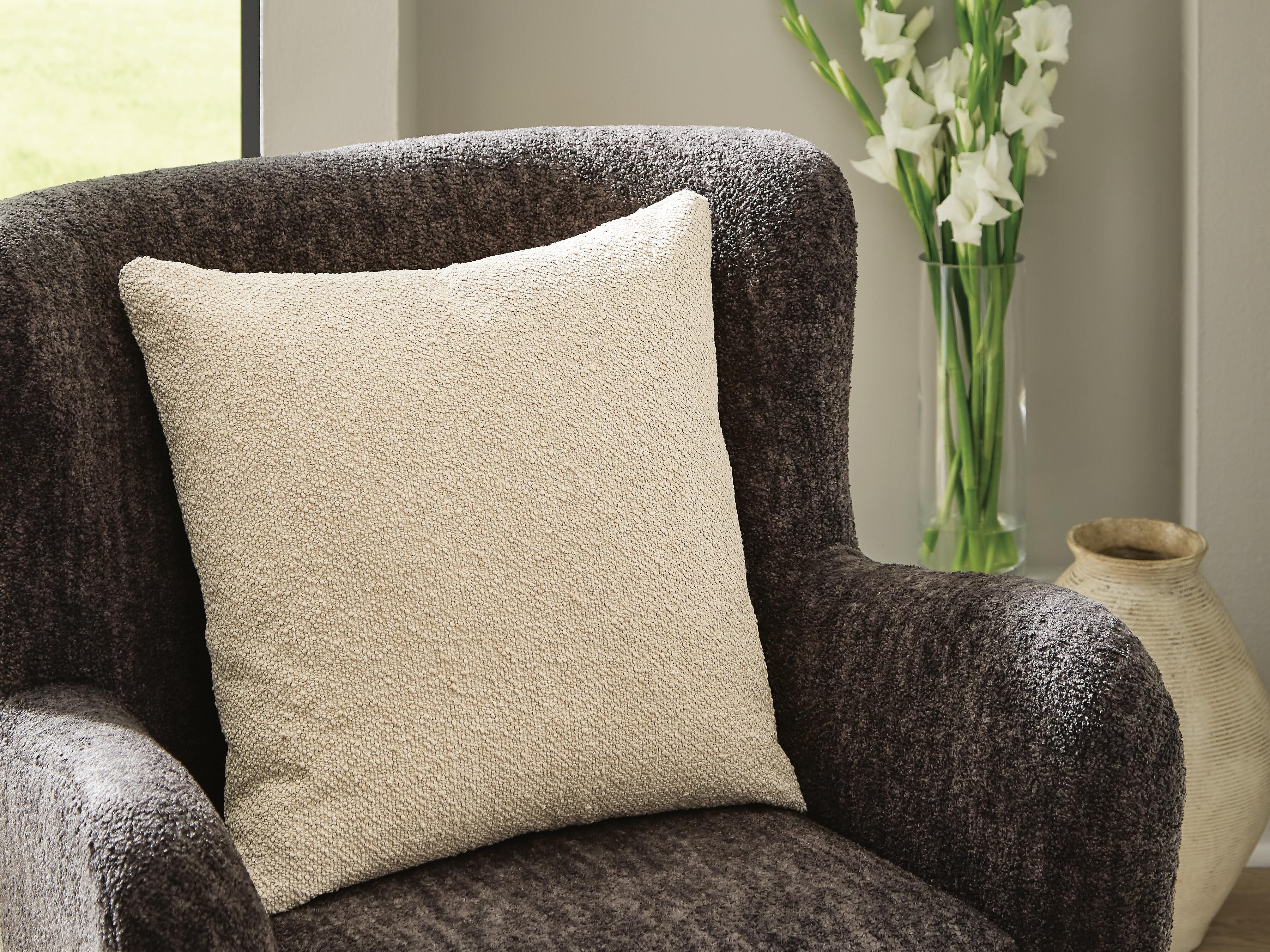 Macsen Pillow (Set of 4) - Image 8