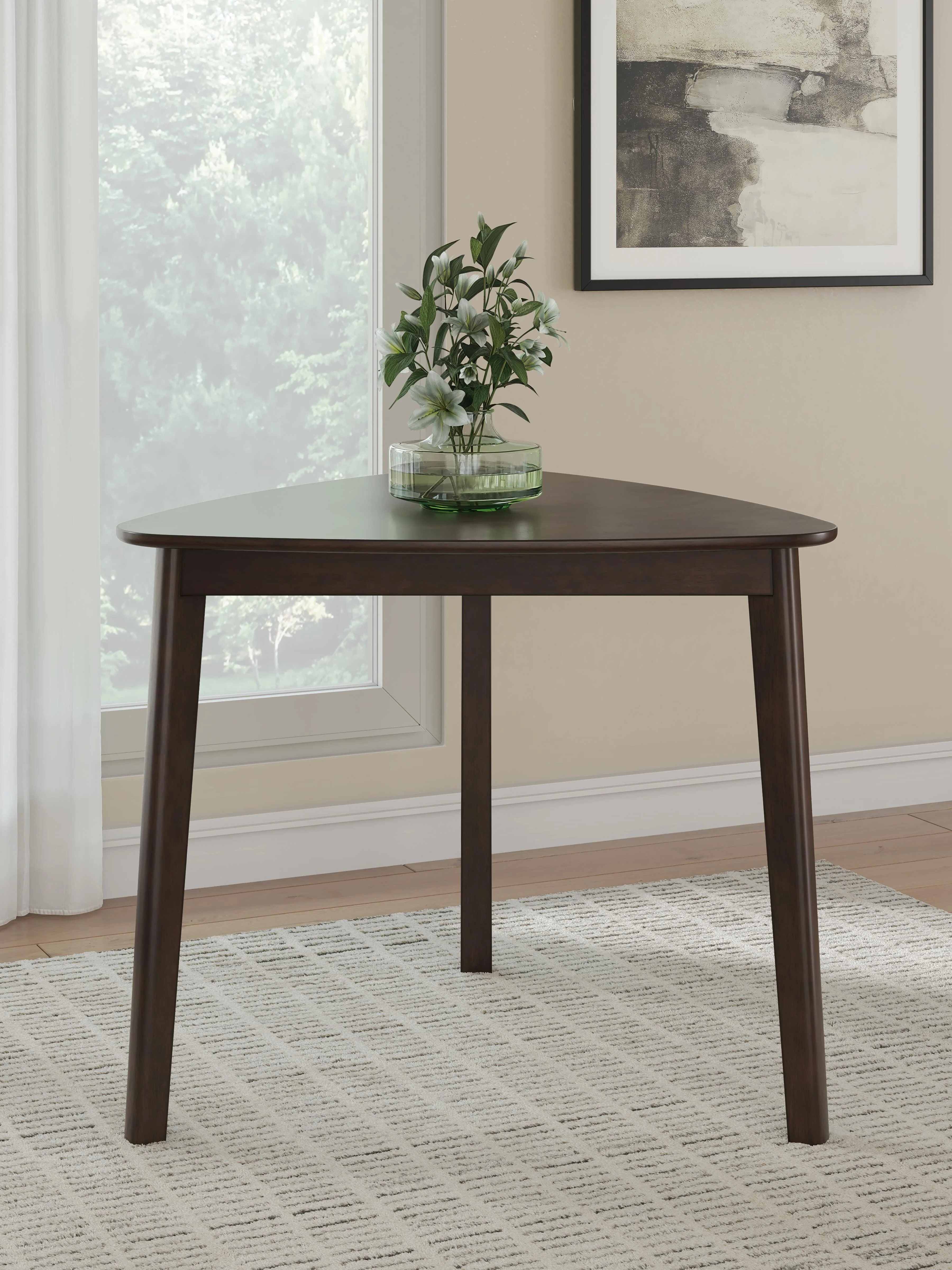 Mallenette Dining Room Set - Image 3
