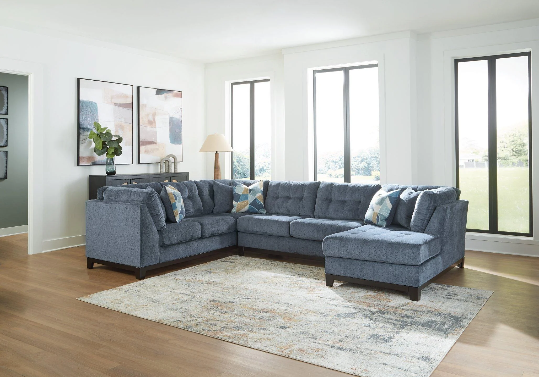Maxon Place Sectional with Chaise - Image 32