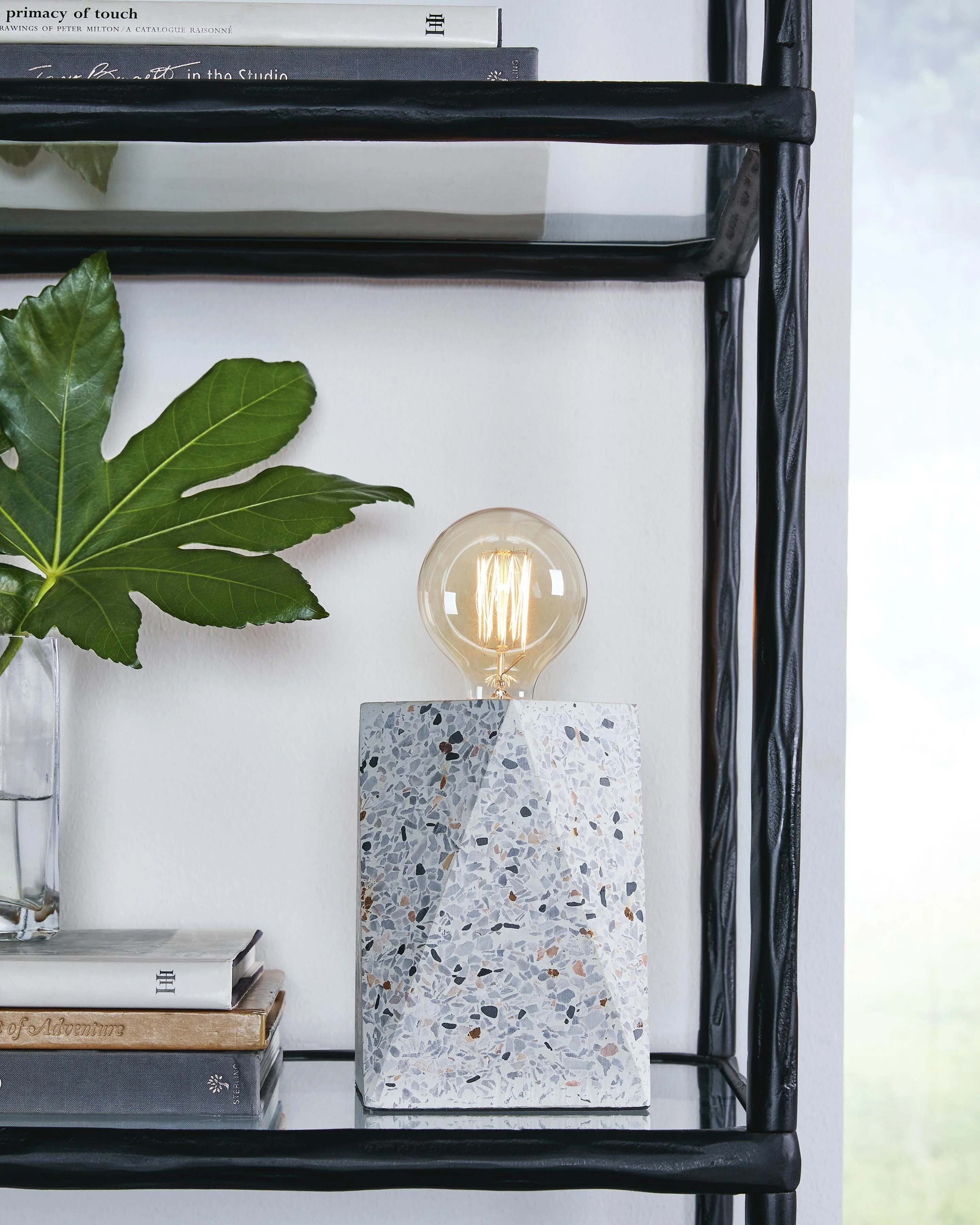 Maywick Table Lamp Set - Image 3