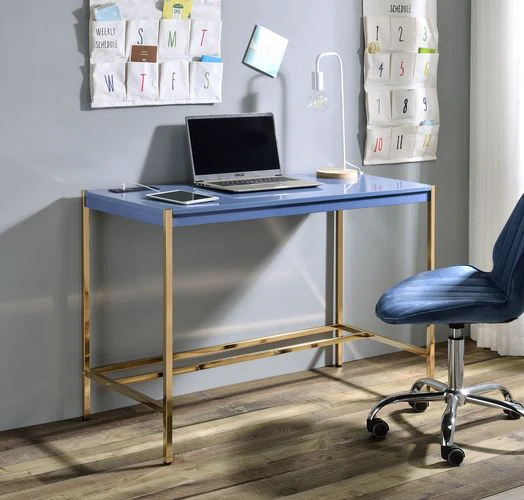 Midriaks Writing Desk w/USB Port