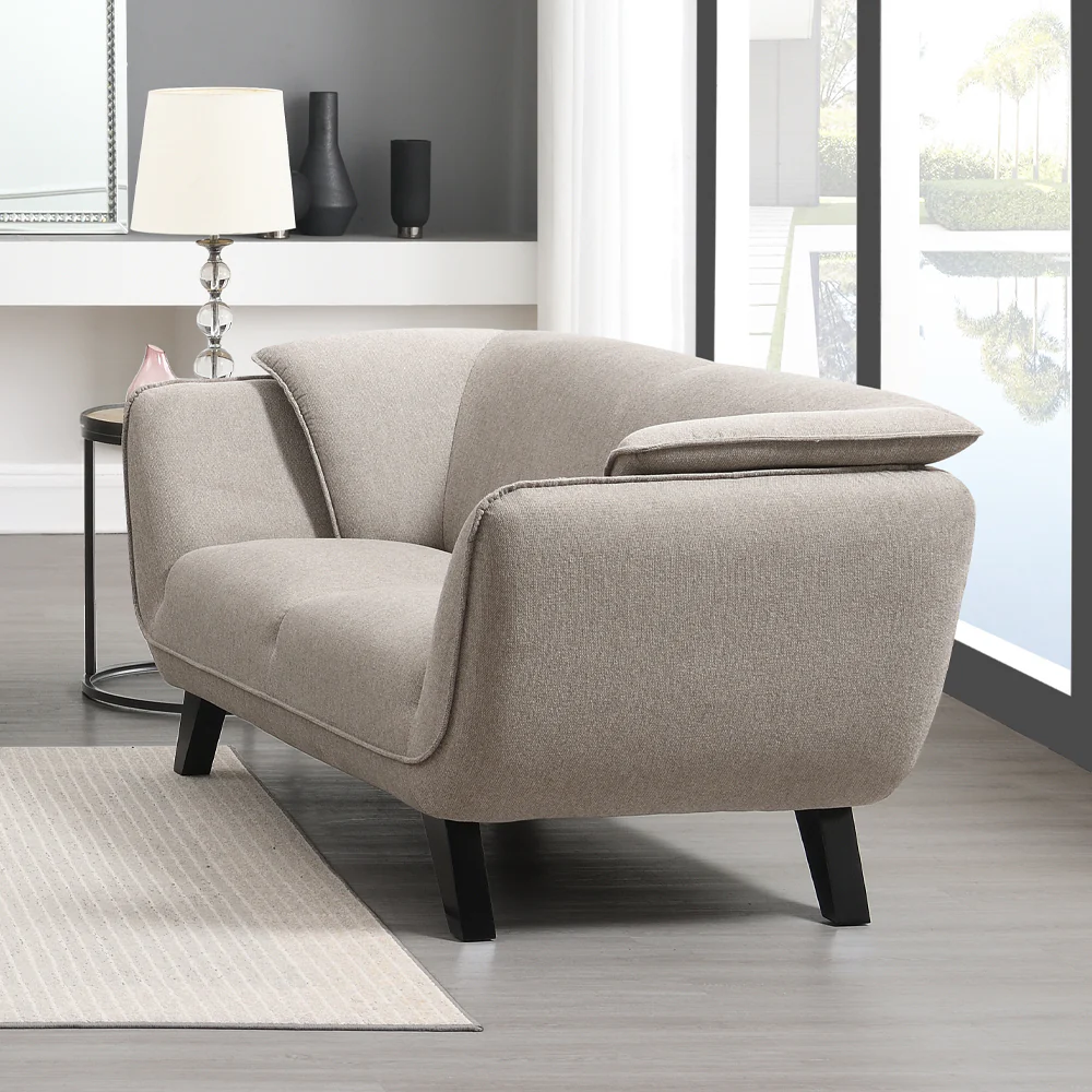 Nayeli Loveseat