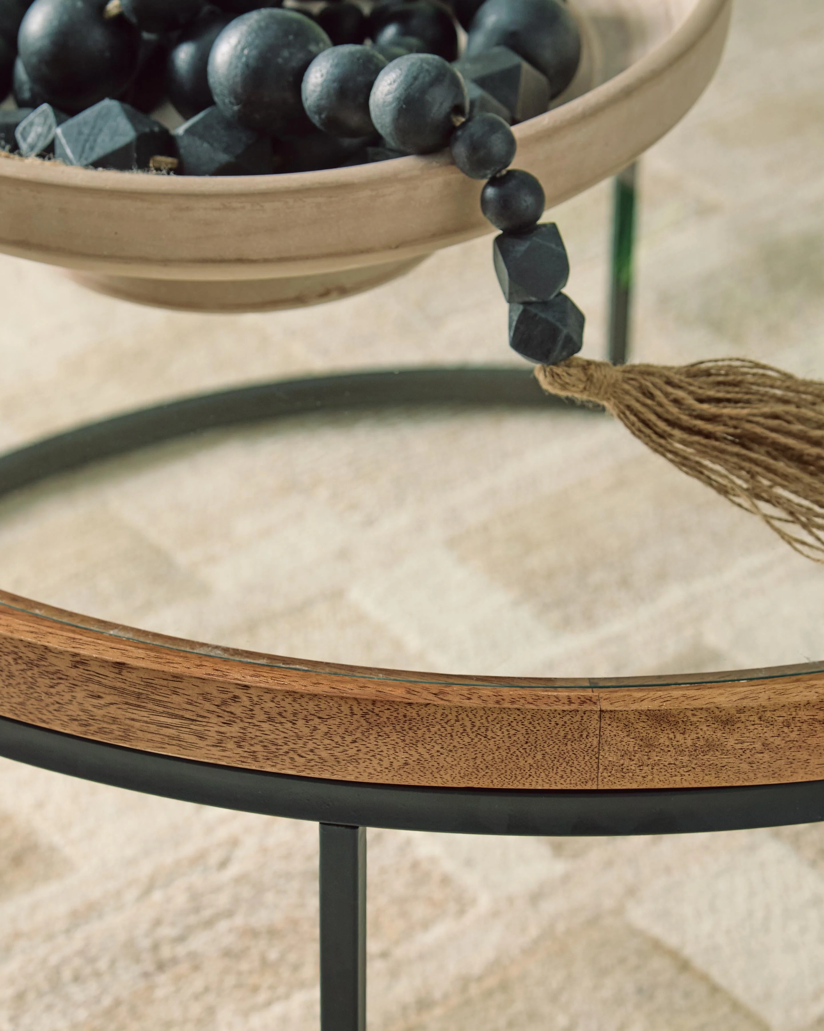 Noraluna Coffee Table - Image 7