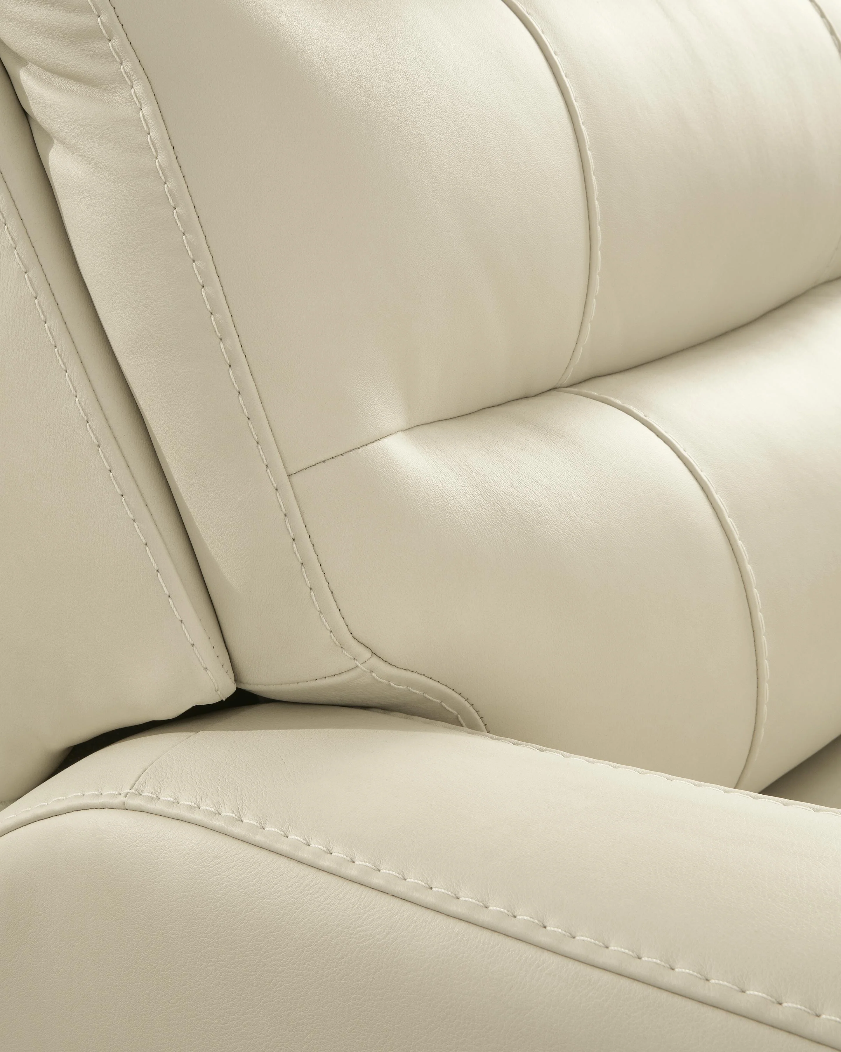 Pennacle Pier Power Recliner - Image 12