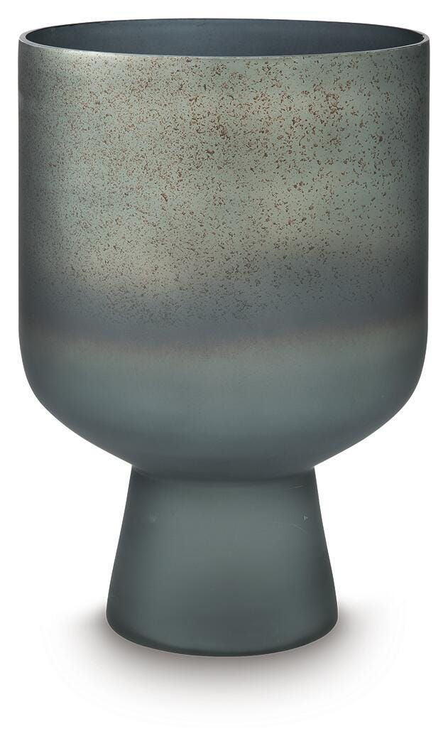 Pennmore Vase - Image 6