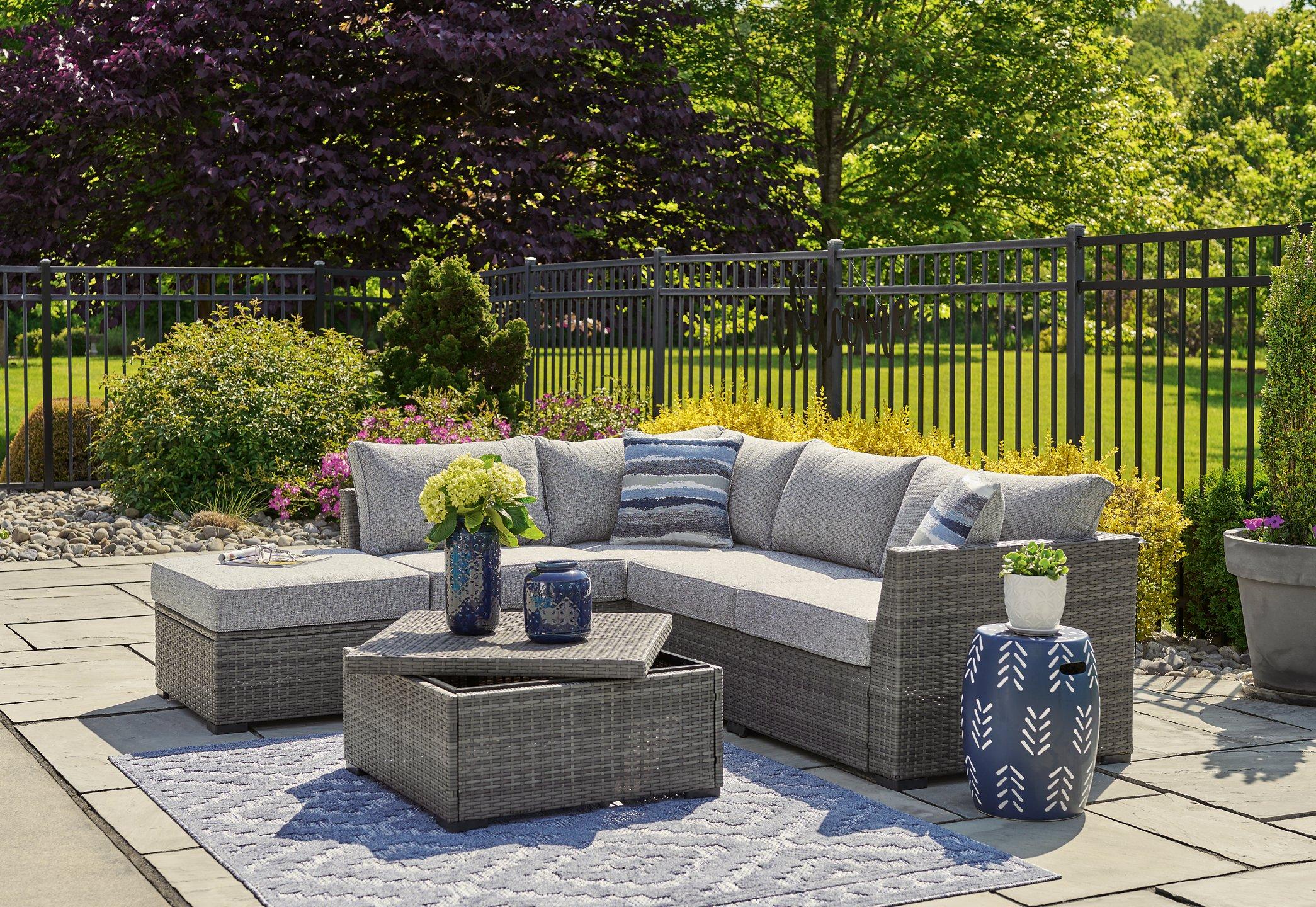 Petal Road Outdoor Loveseat Sectional/Ottoman/Table Set (Set of 4) - Image 8