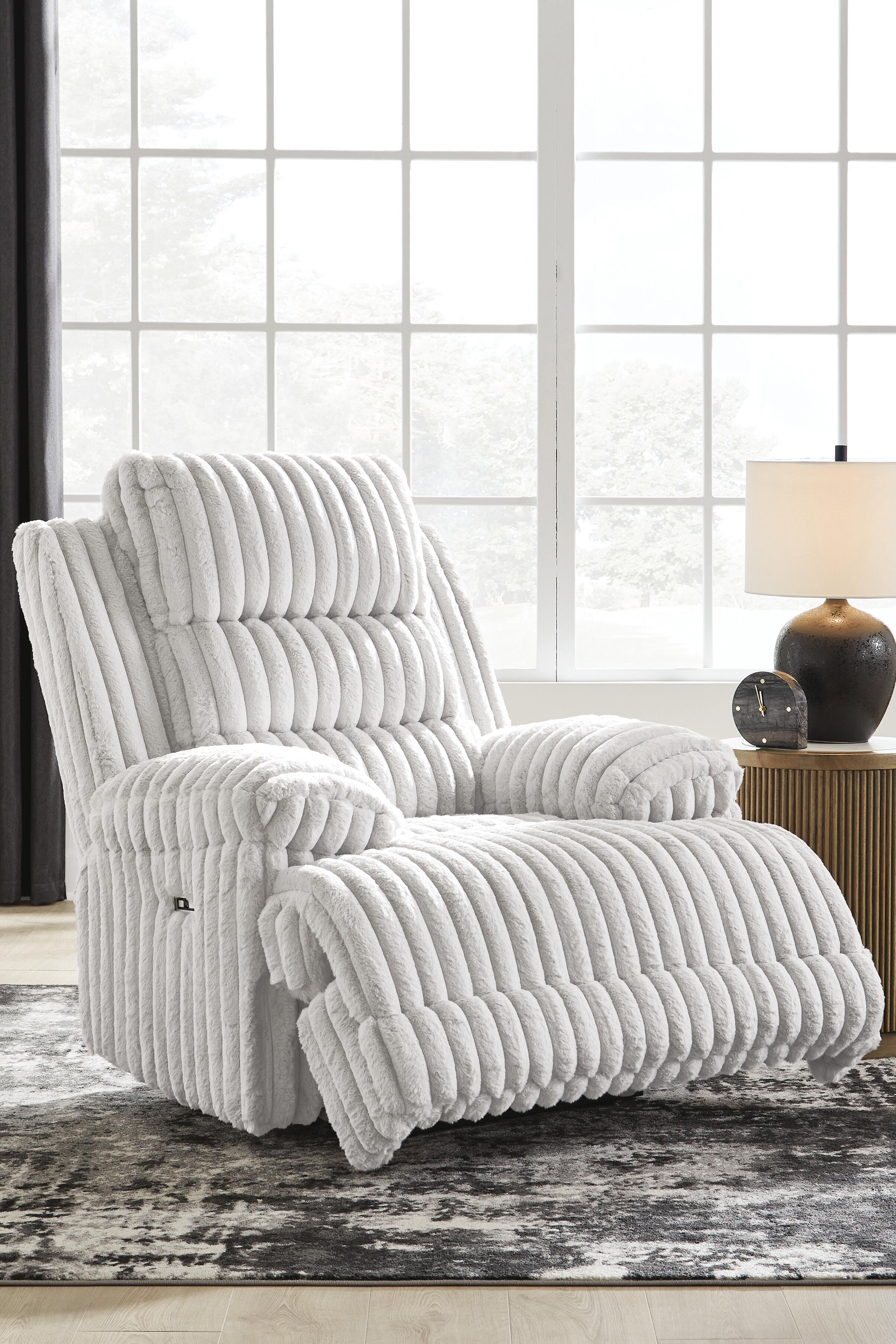 Rhines Falls Power Recliner - Image 6