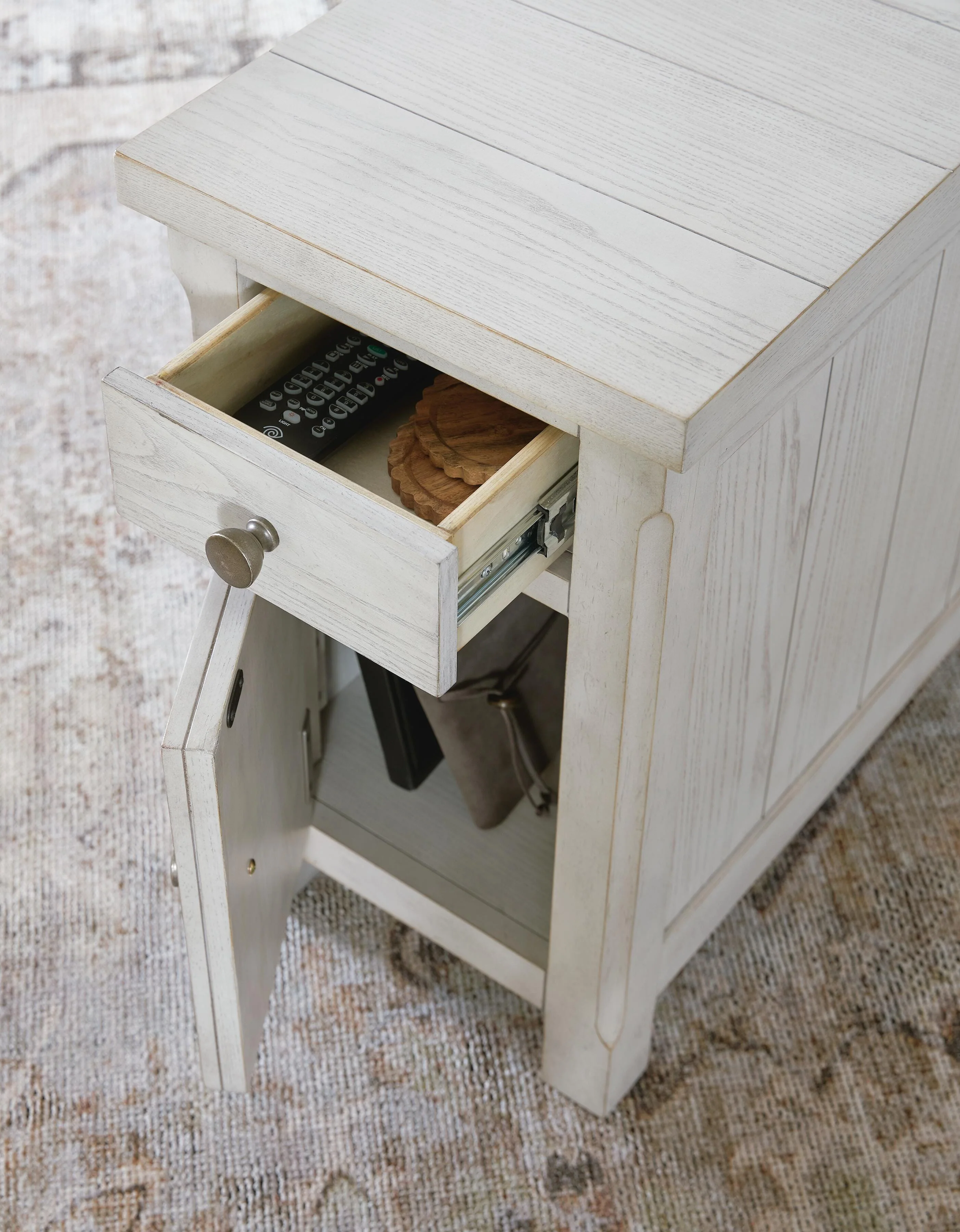 Robbinsdale Chairside End Table - Image 8