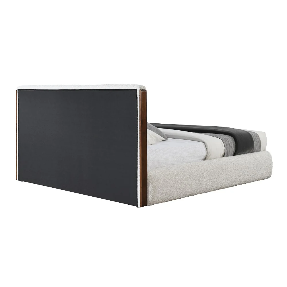 Sandro Eastern King Bed - Image 5
