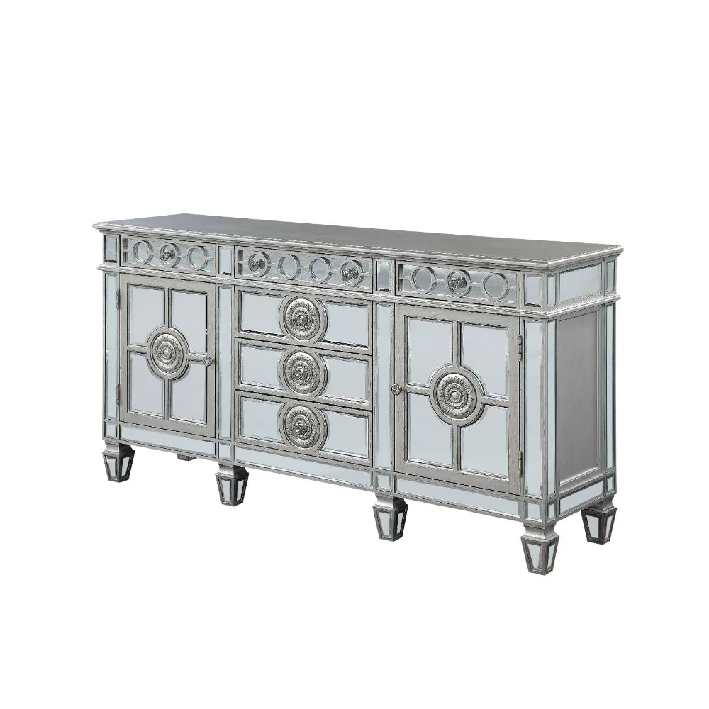 Server - Image 2