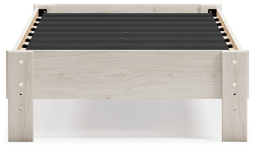 Socalle Panel Bed - Image 50