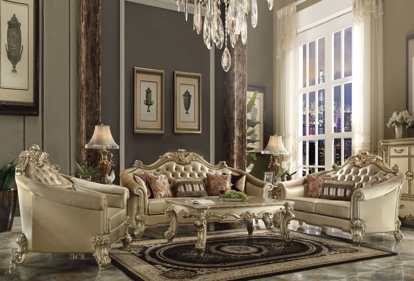 Sofa w/5 Pillows