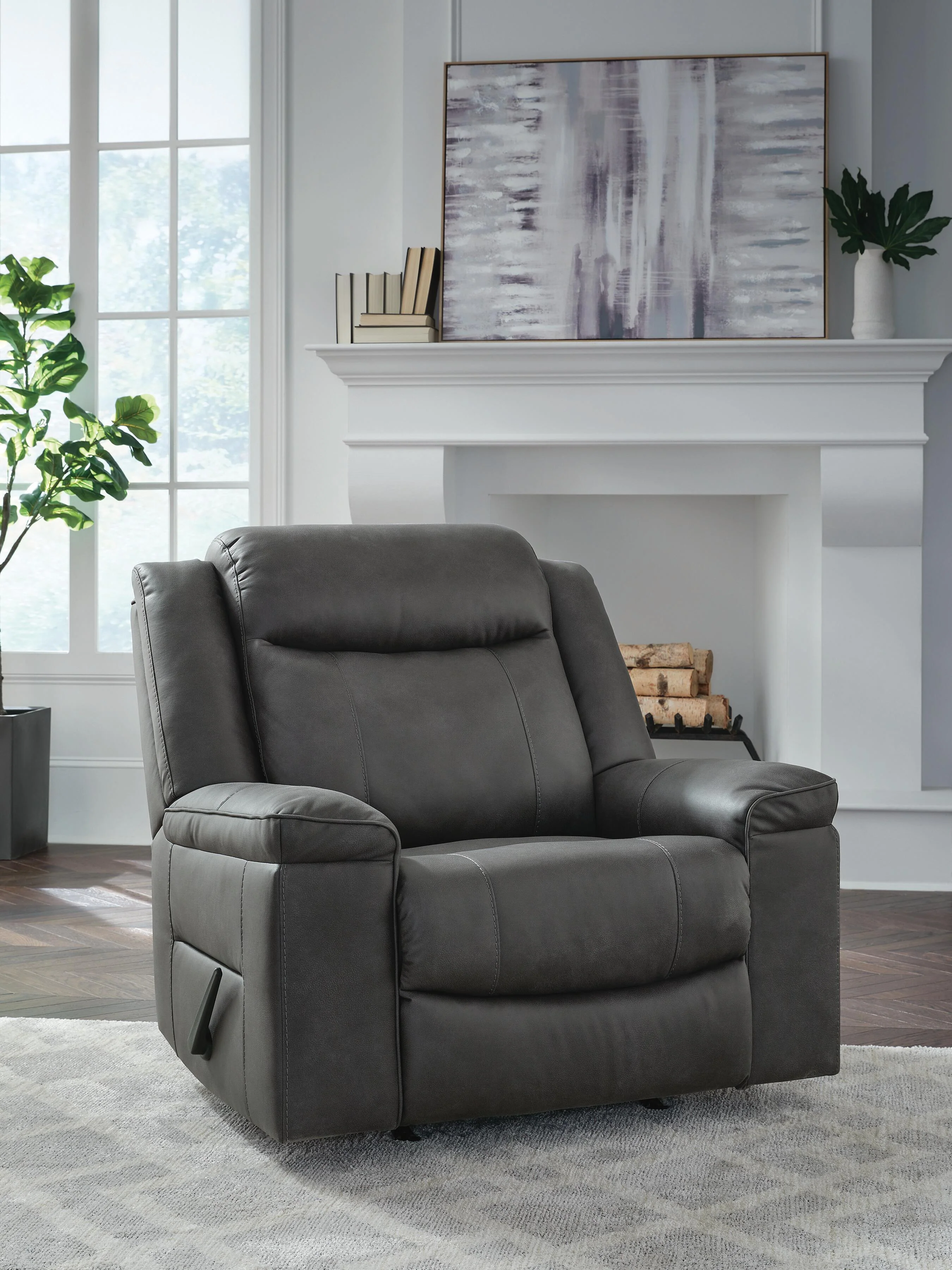 Status Check Recliner - Image 11