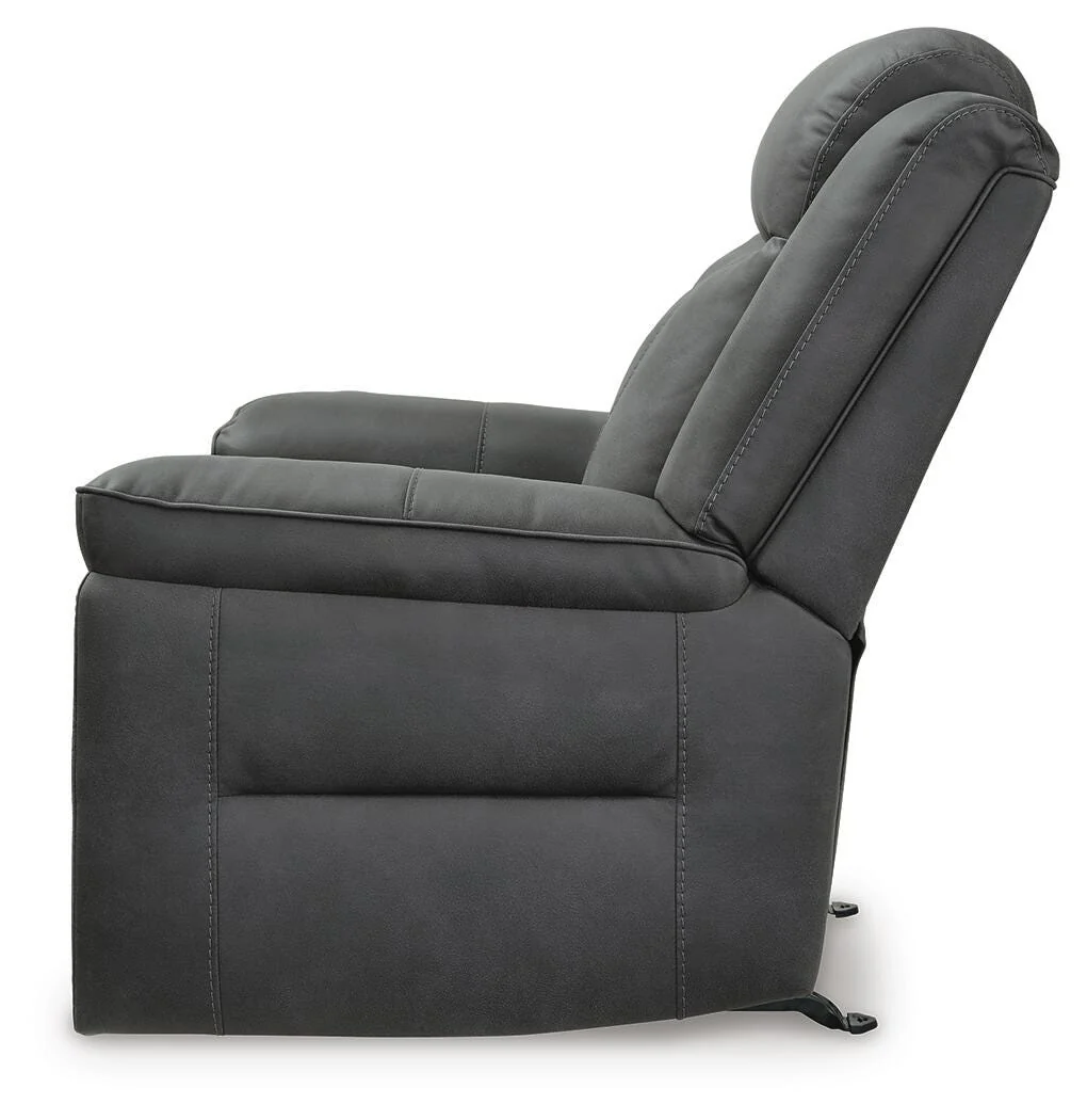Status Check Recliner - Image 16