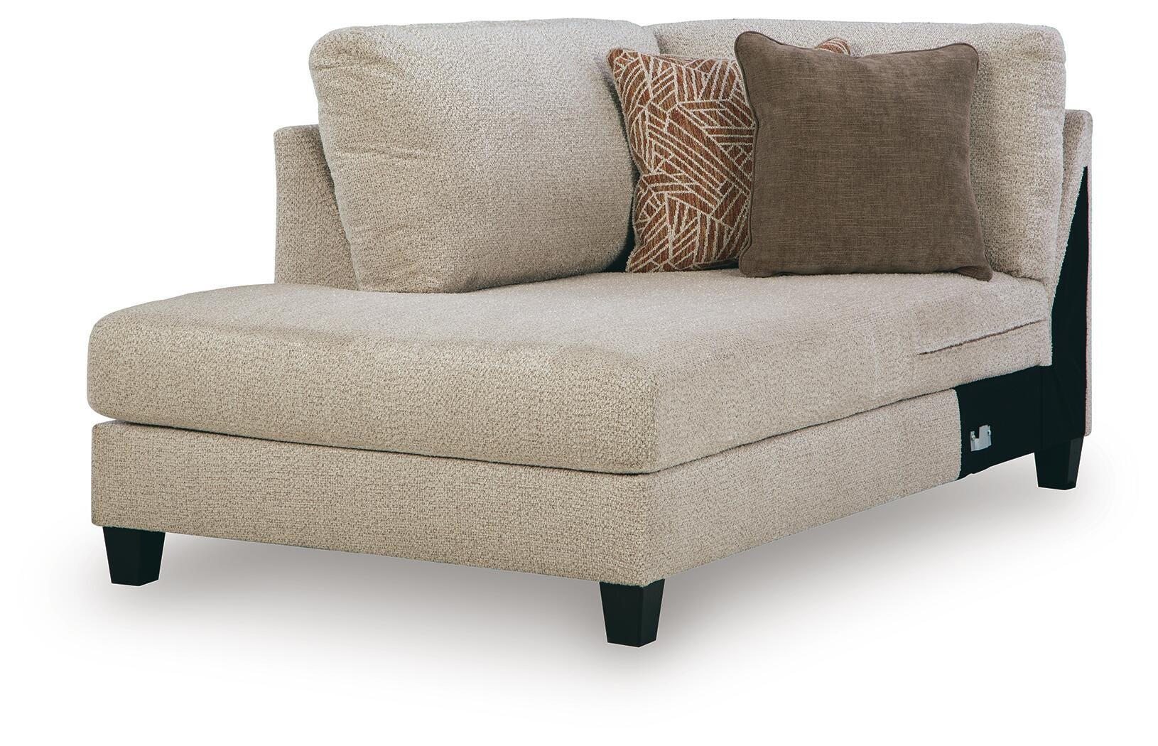 Steelwater Retreat Sectional with Chaise - Image 13