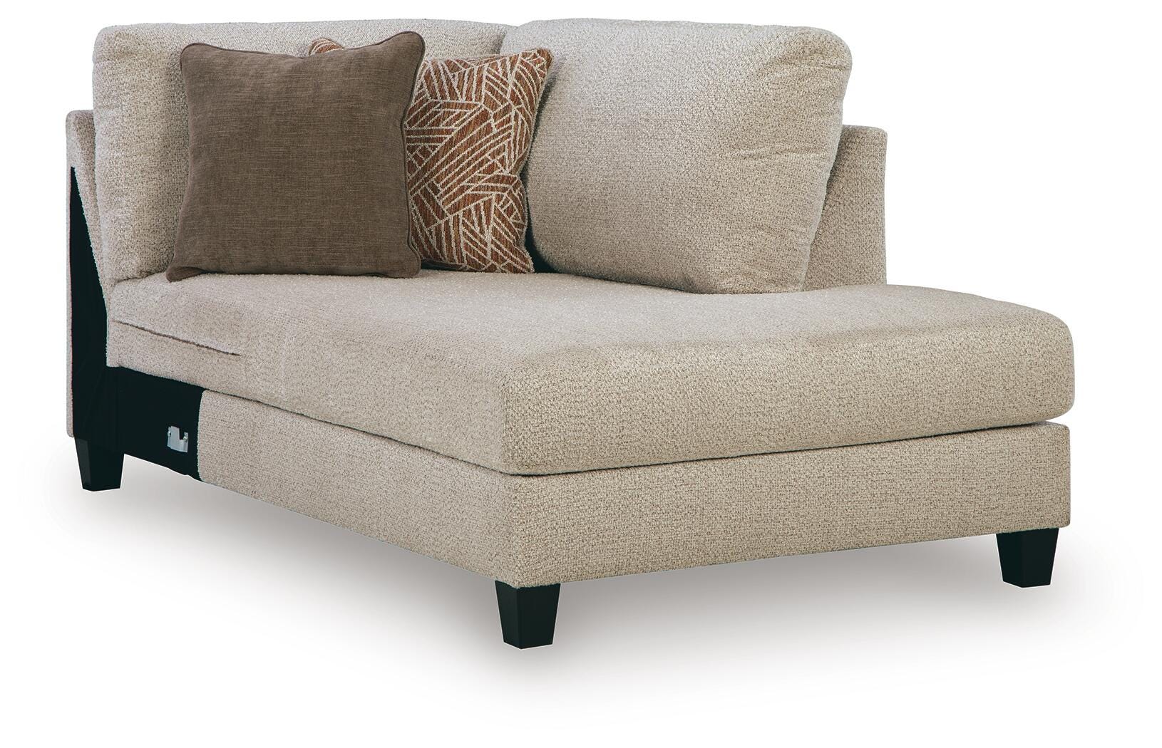 Steelwater Retreat Sectional with Chaise - Image 4