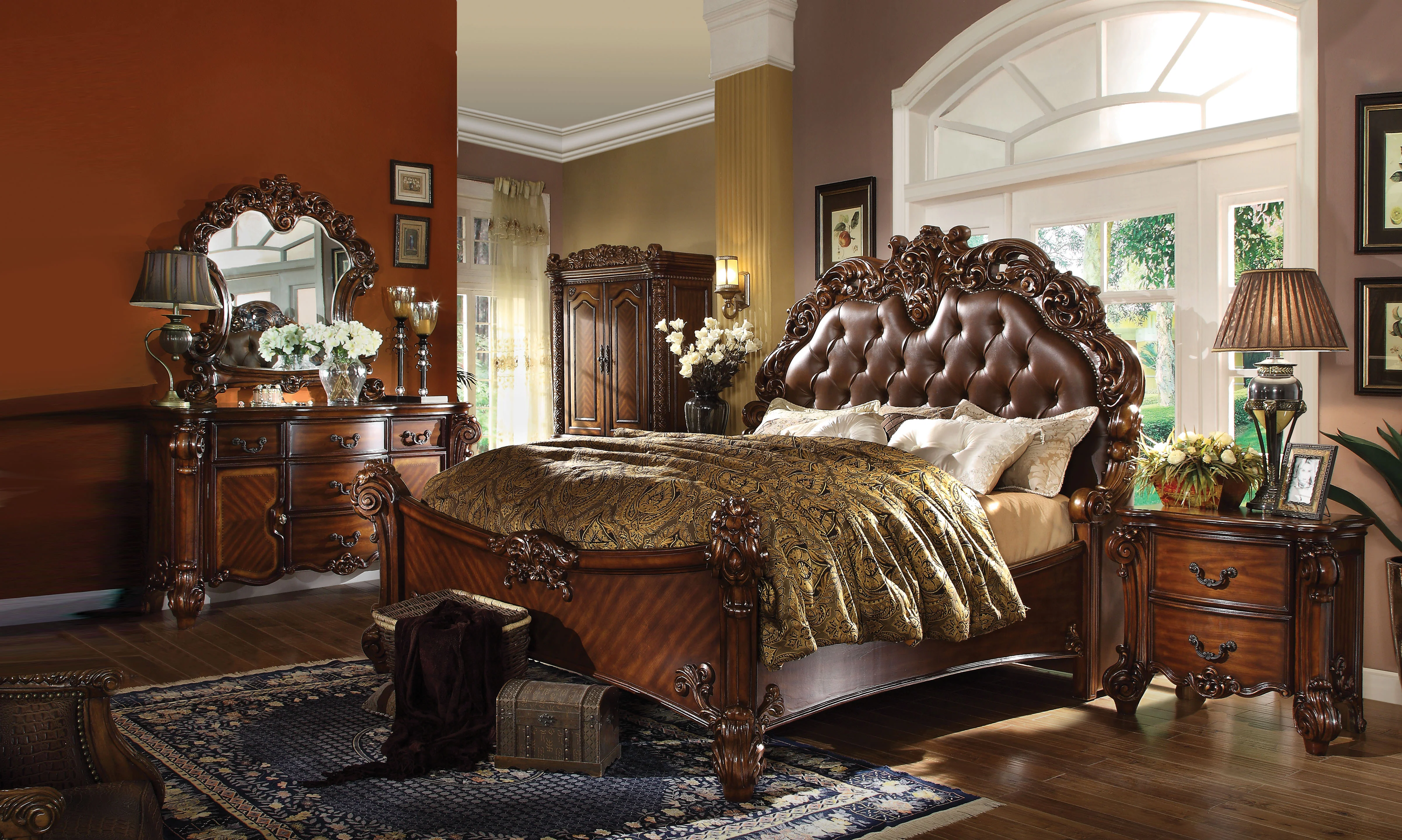 Vendome Queen Bed - Image 4