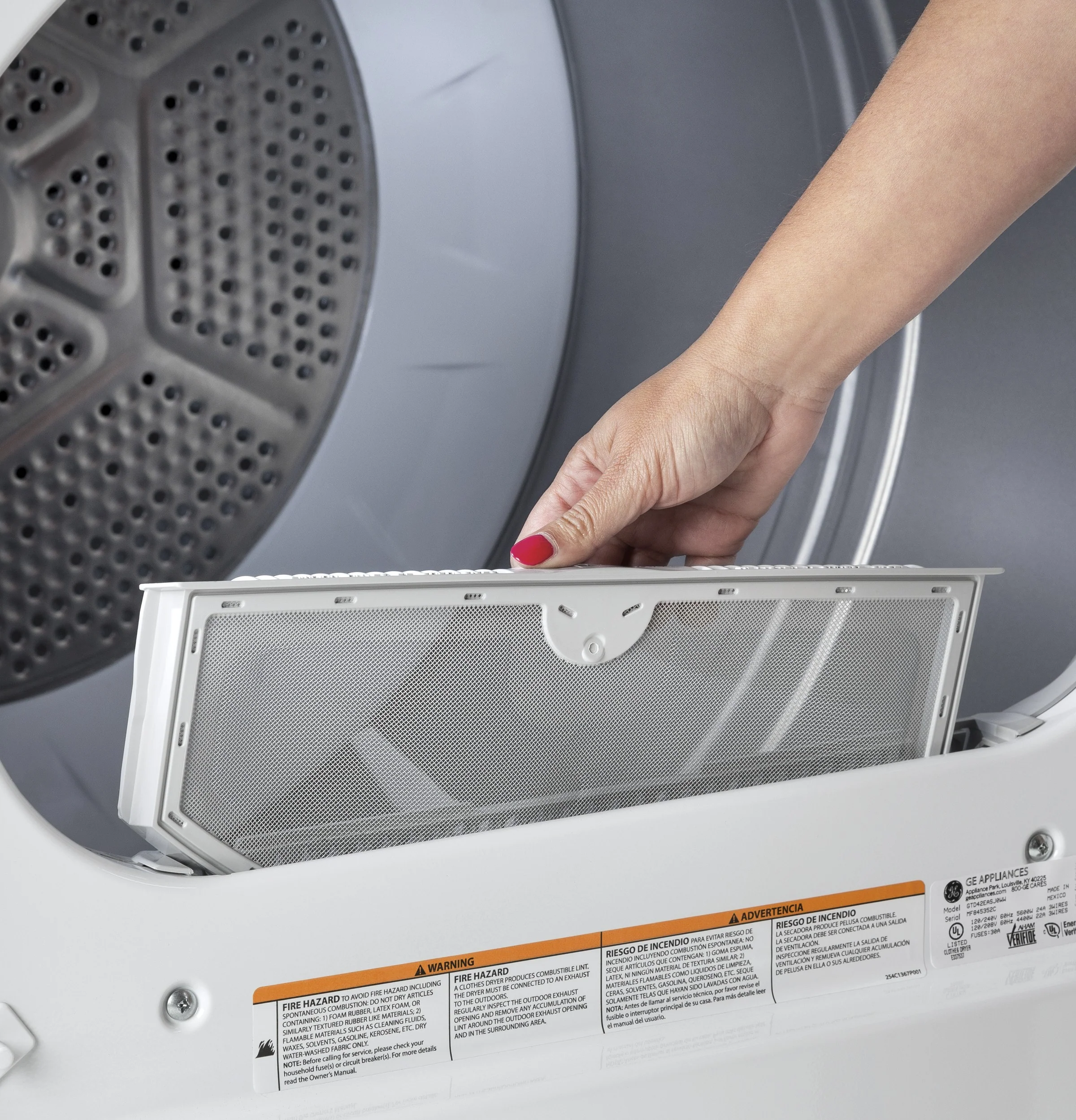 GE® 7.2 cu. ft. Capacity aluminized alloy drum Electric Dryer with Sensor Dry GTD45EASJWS - Image 5